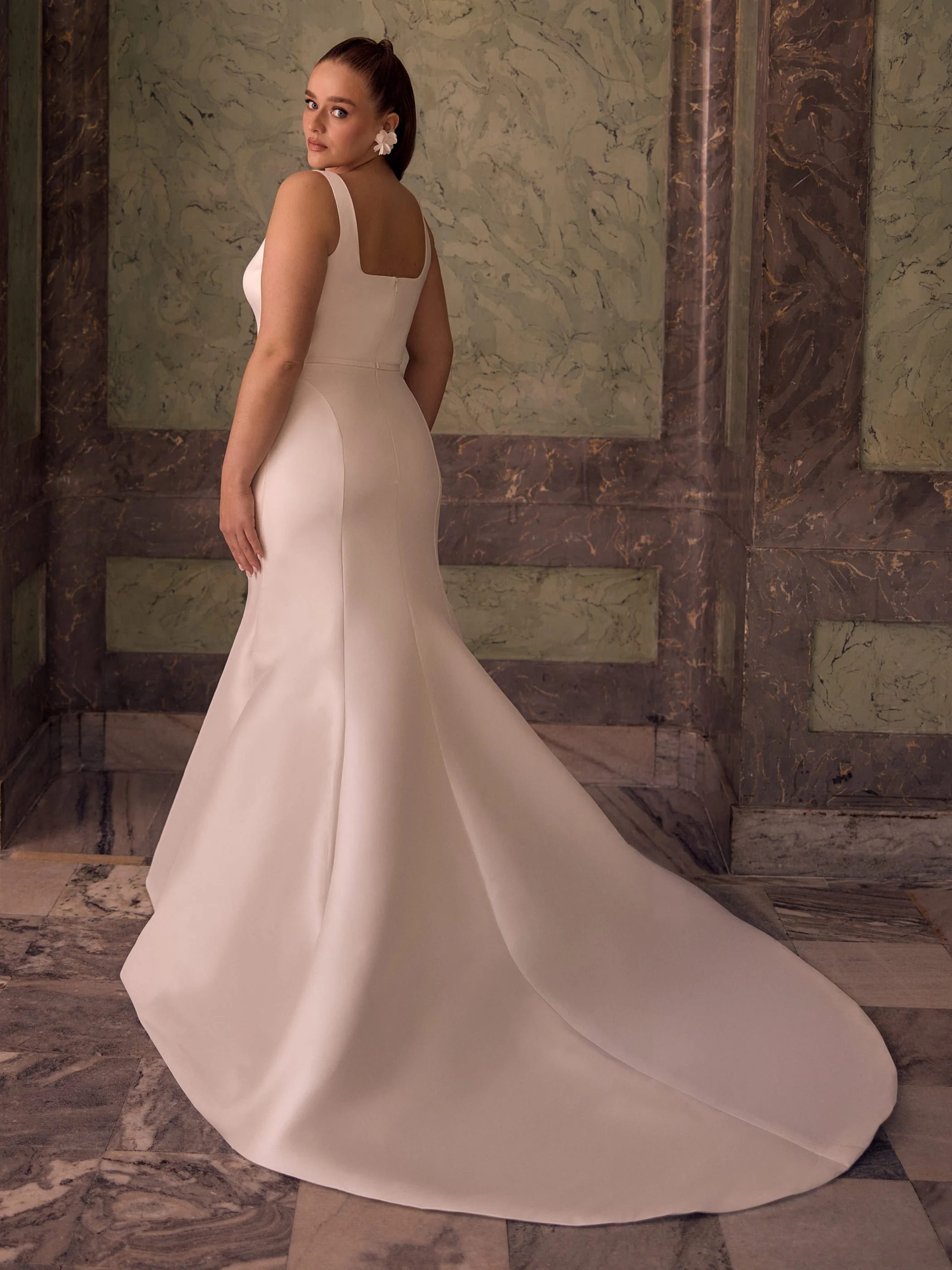 bianco-evento-limited-plus-costanza-