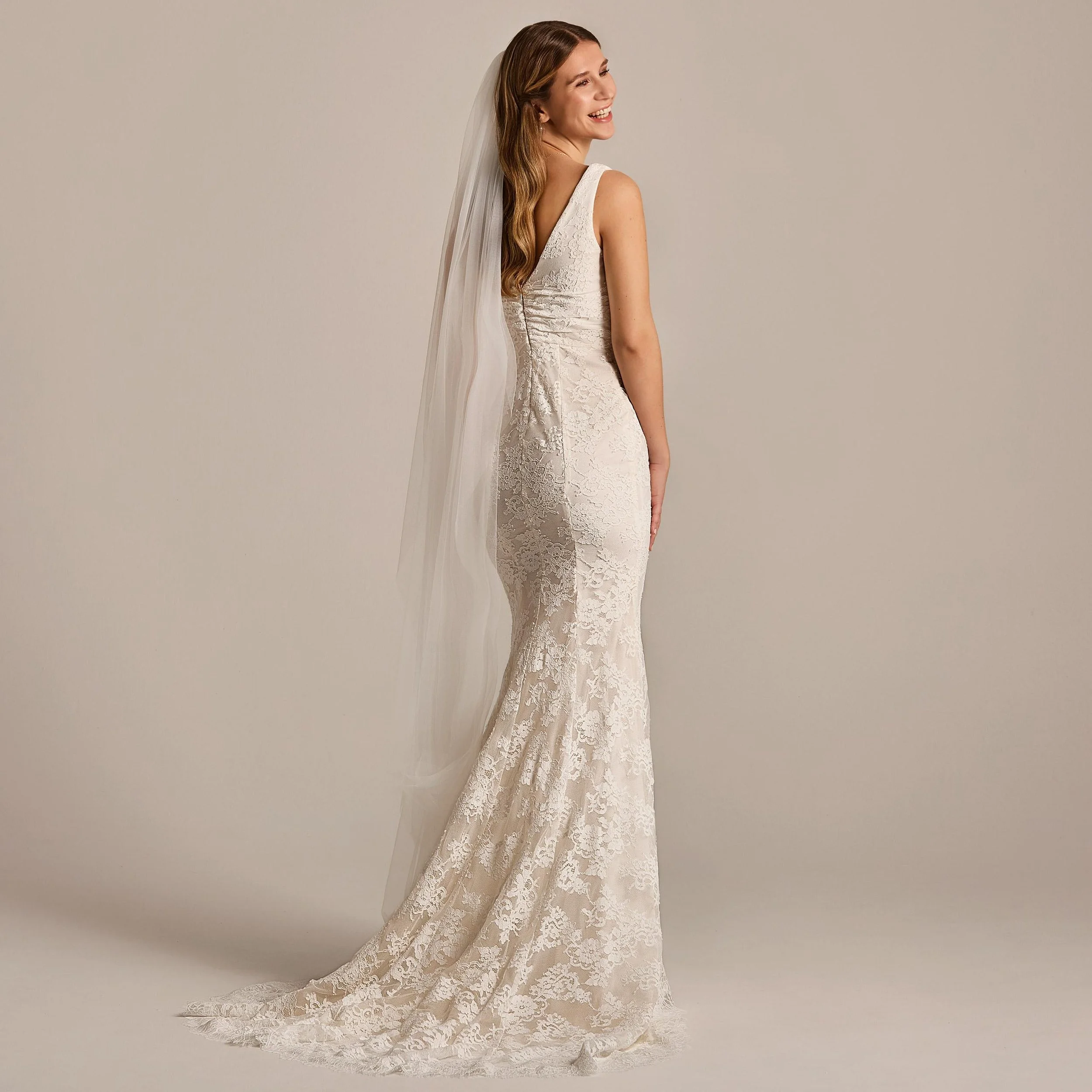 vintage looking cowl neck wedding dress bröllops klänning stockholm