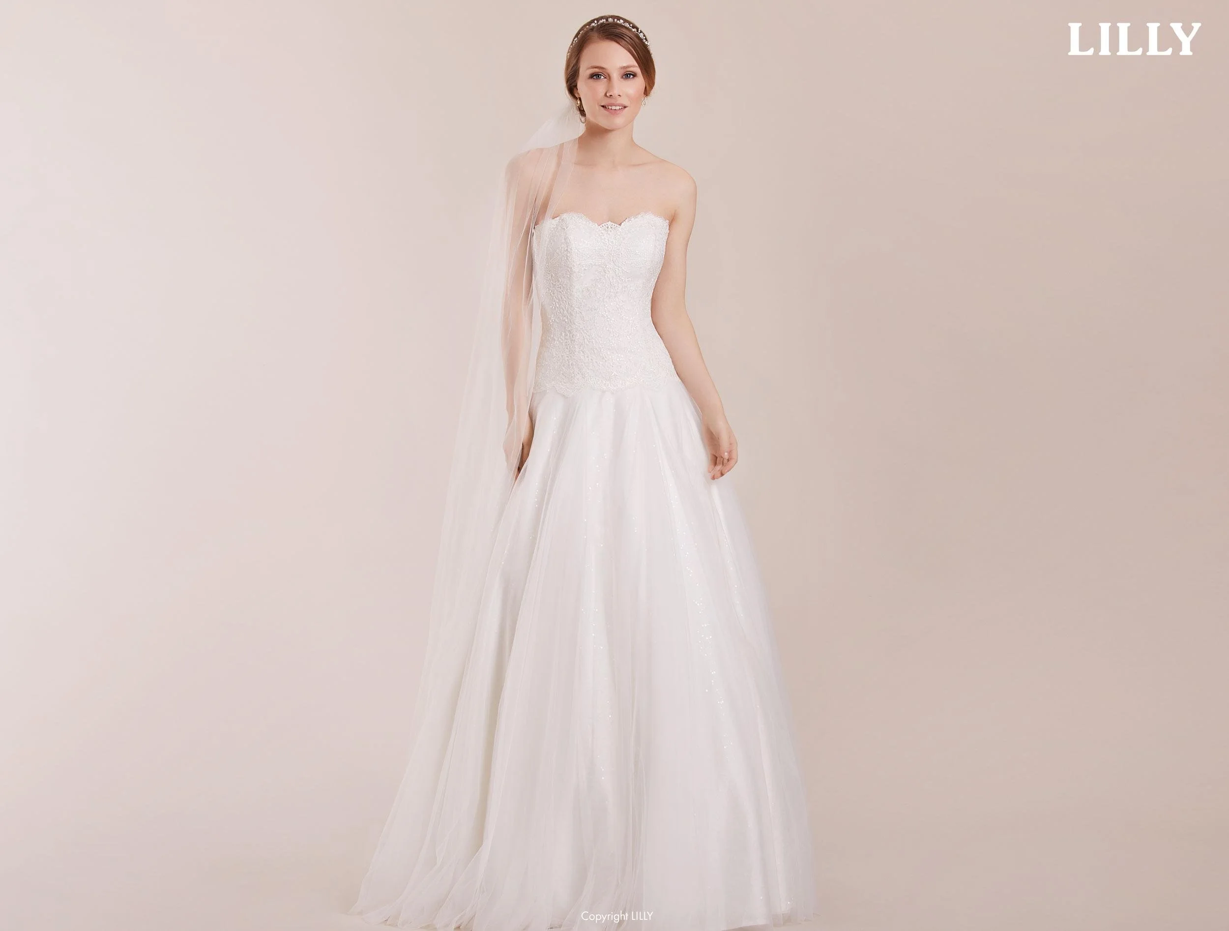 Dropped waist Long wasited dress wedding bröllop brudklänningar Sublime