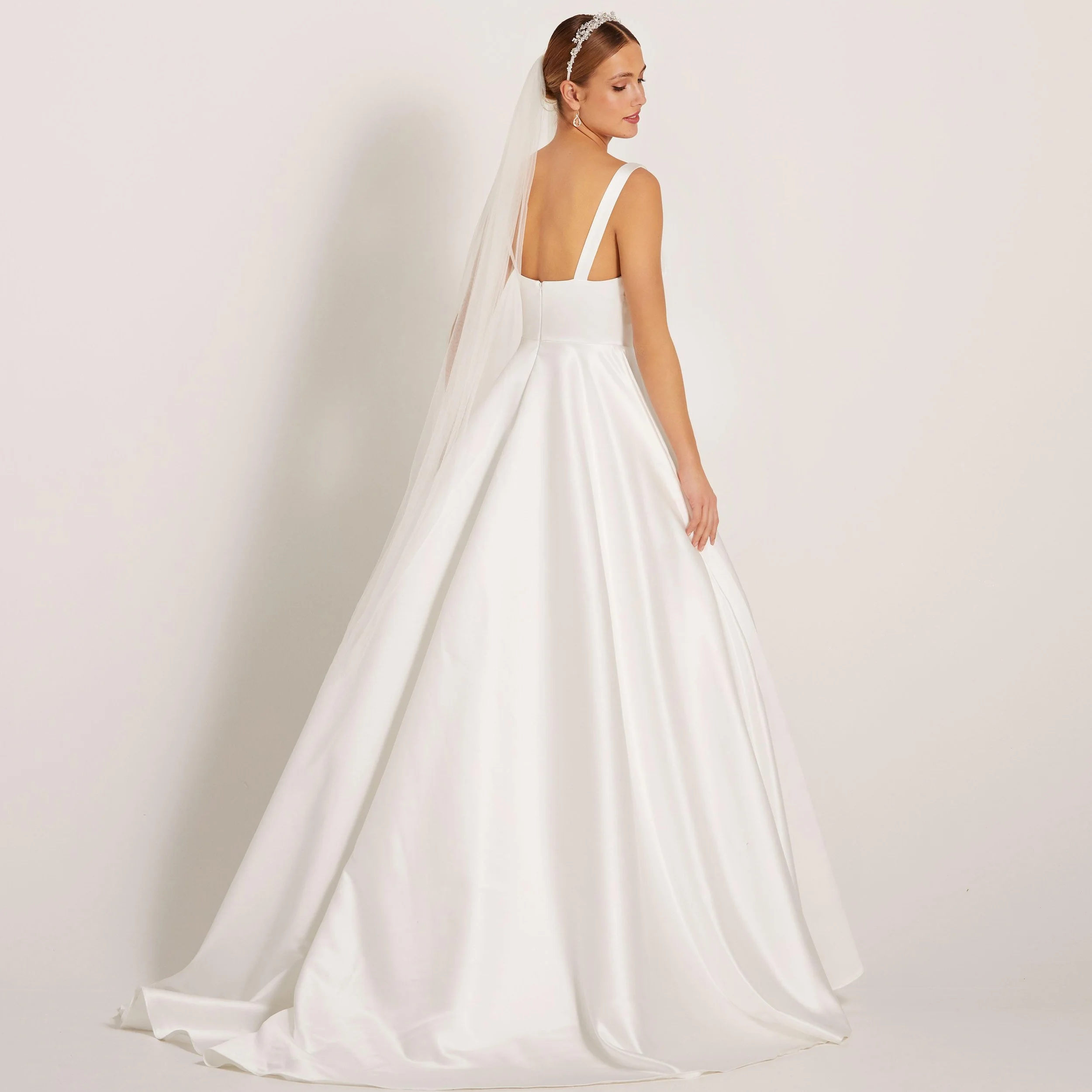 open back wedding dress sweden