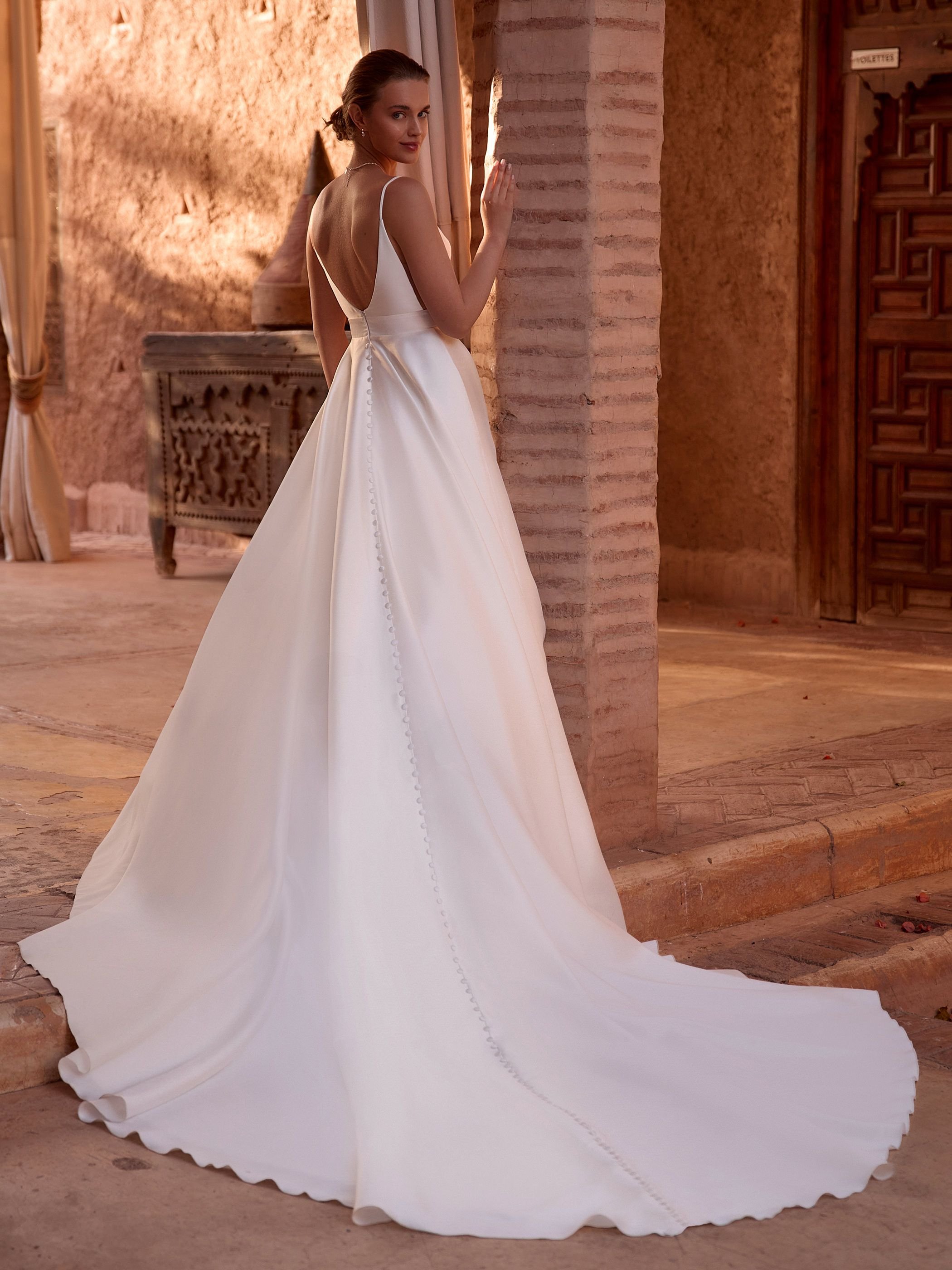 Stylish affordable cheap wedding dress stockholm