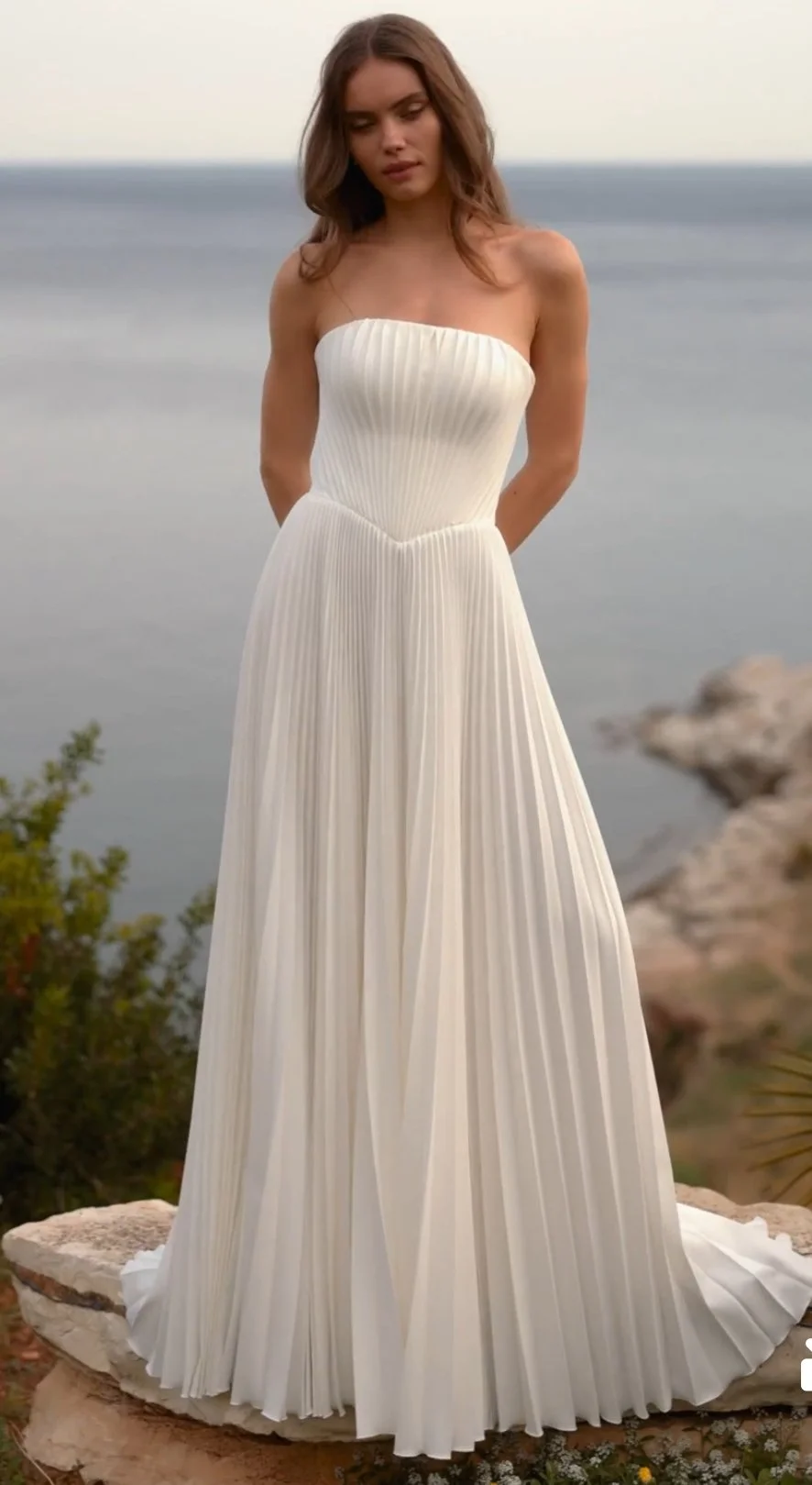 L607 ariamo Sublime style boutique wedding