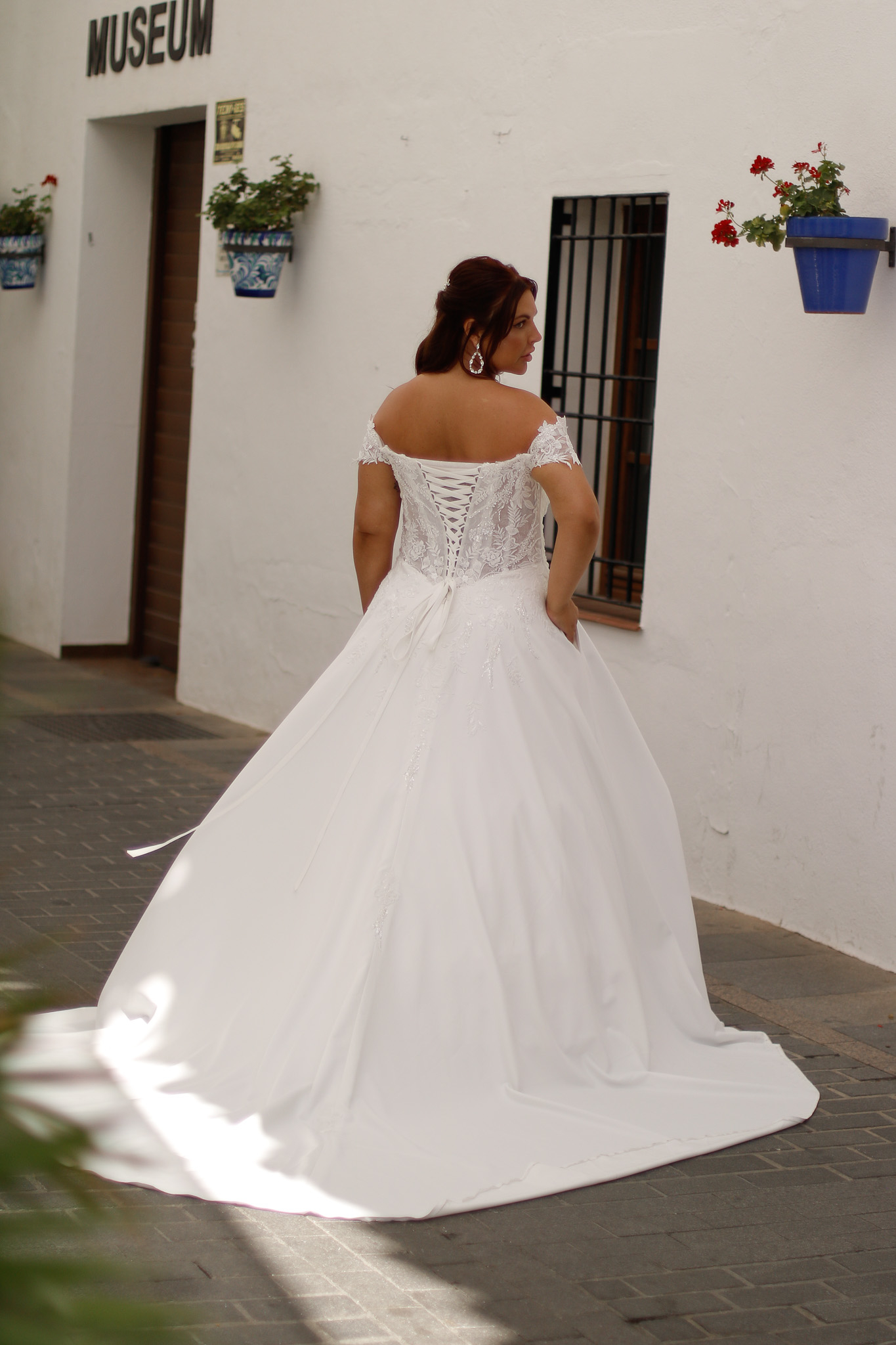 Plus curve wedding dress brudklänning stor storlek bröllopsklänningar