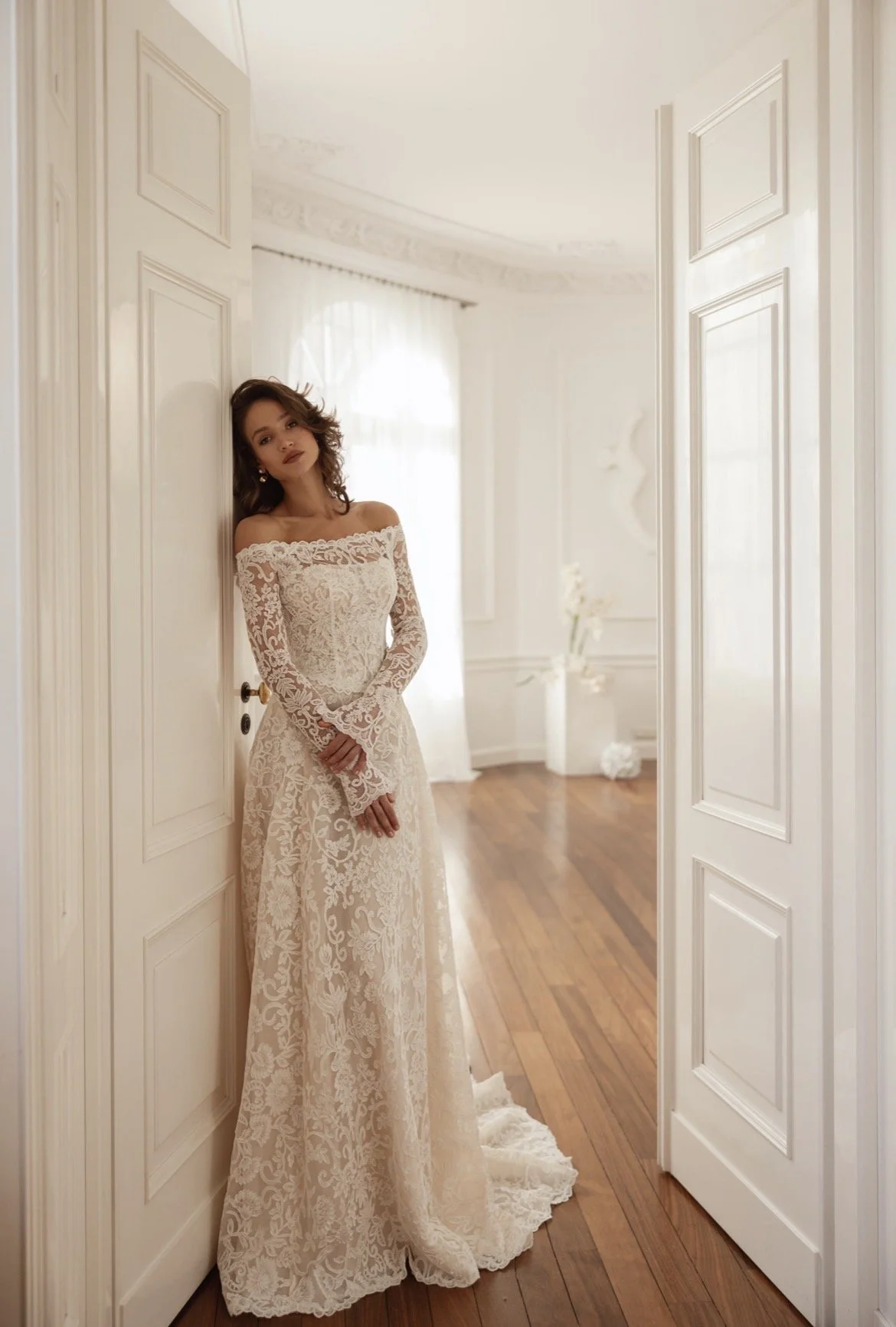 Subtle | Ariamo | wedding dress | lace | spets | bröllop