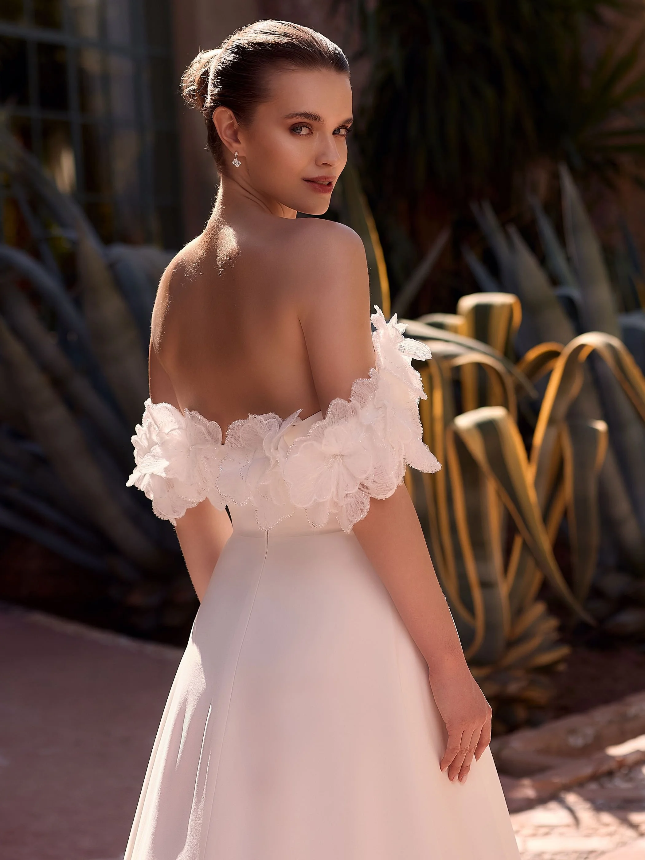 Bandeau | wedding dress | off shoulder | 2026 | bride