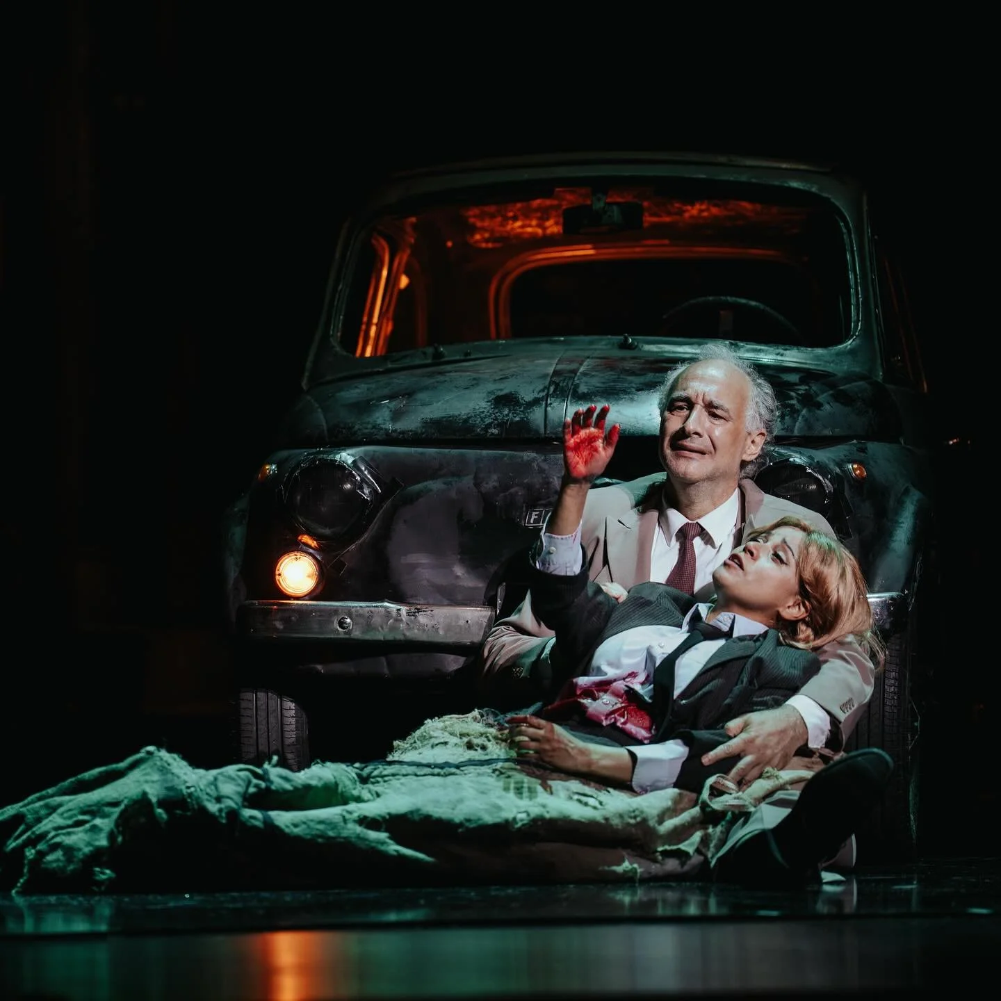 Gilda&rsquo;s final moments&hellip; &ldquo;Lass&ugrave; in ciel&hellip;&ldquo;

📸 (c) Lin Chunyung, courtesy of @nationaltaichungtheater 

#rigoletto #verdi #gilda #opera