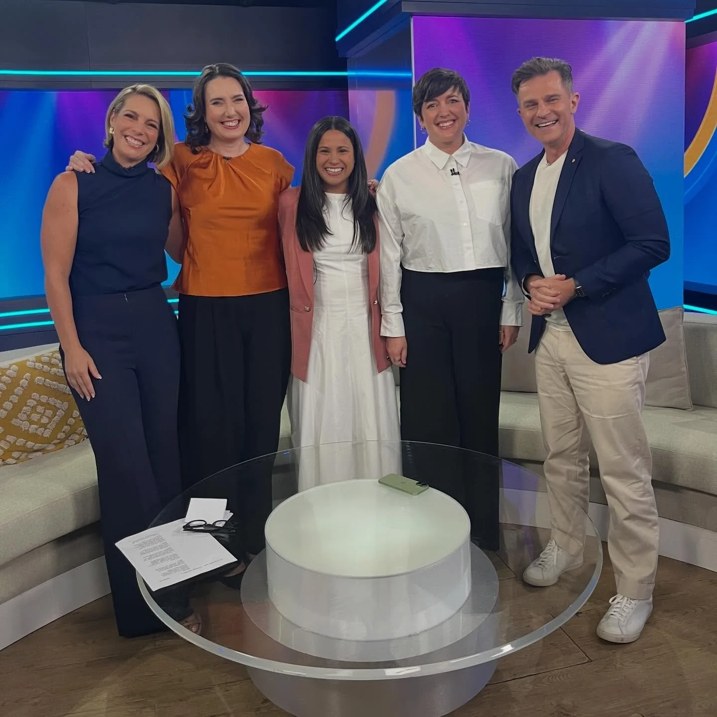 Did you catch us this morning on Today Extra @thetodayshow with @davidcampbell73 @belinda.russell  chatting about all things Hansel and Gretel? 🍓🍭

@operaaustralia @margaretplummermezzo @jane_ede_