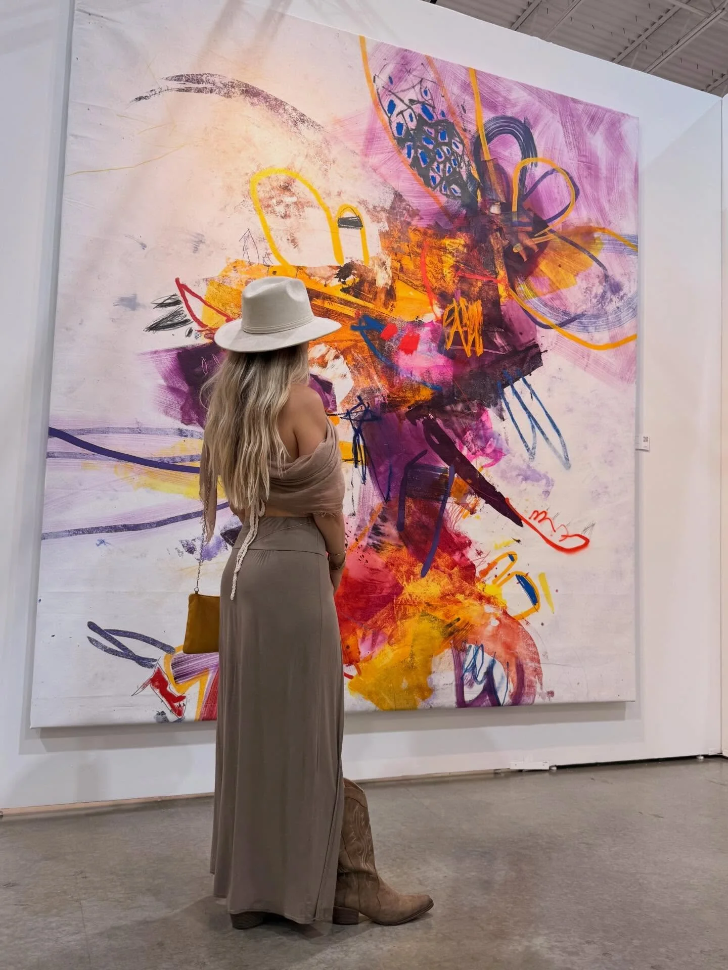 It&rsquo;s honestly hard to put a week like this into 20 little frames😅 

Art Basel turned into a full blown healing portal I didn&rsquo;t even know I needed.

The funny thing? I actually had resistance around fully resting and letting myself just b