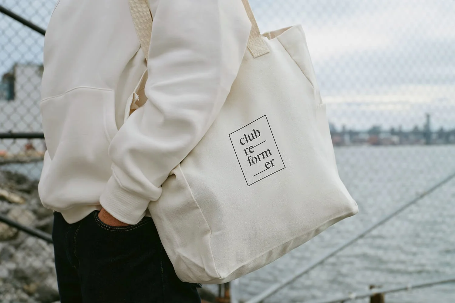 Club_Reformer_Totebag1.jpg