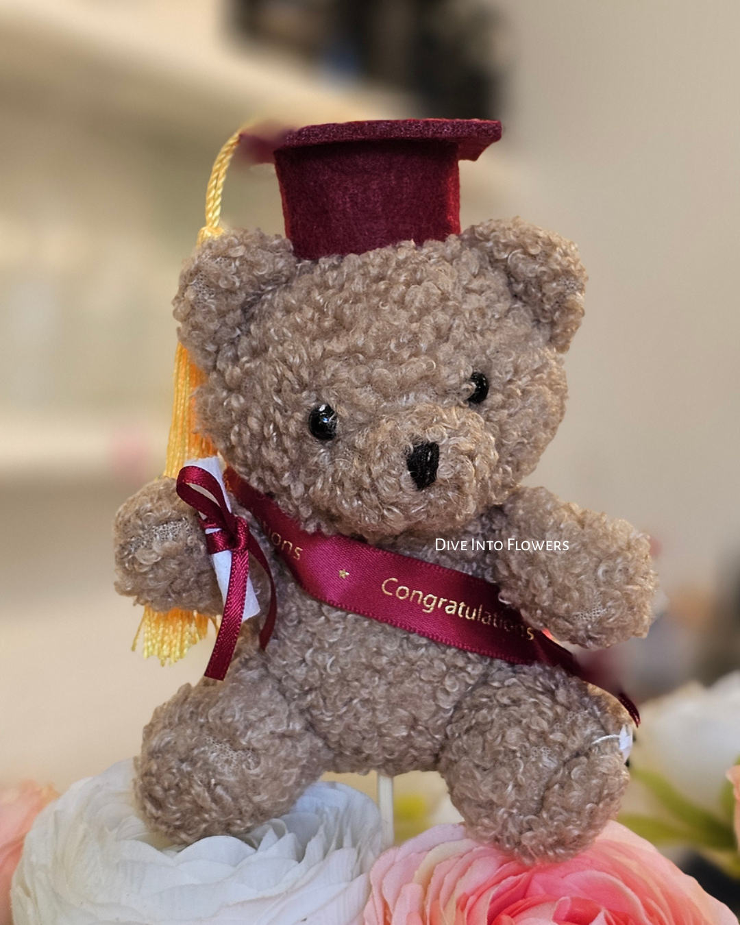 mini graduation bear-diveintoflowers 2.png