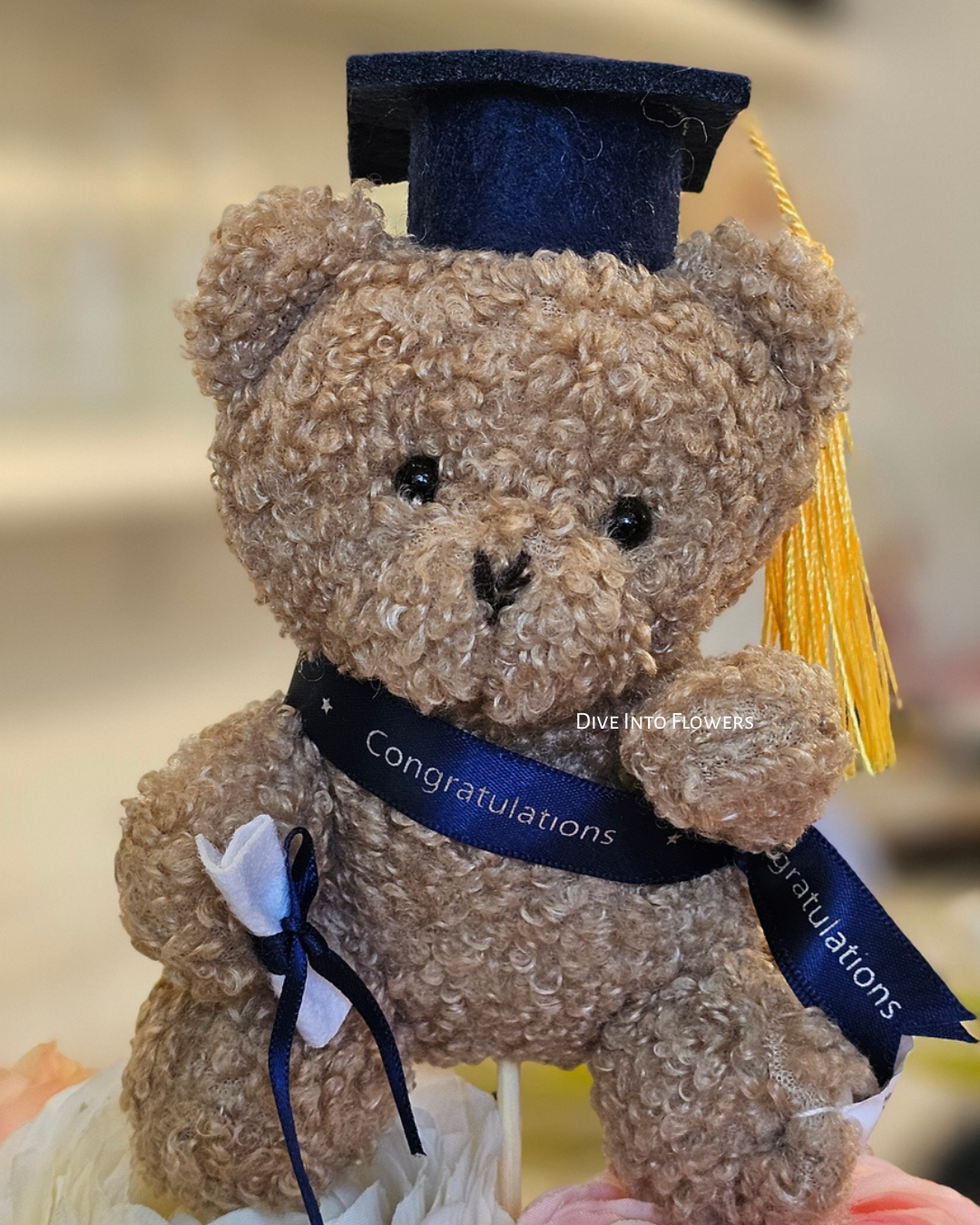 mini graduation bear-diveintoflowers 1.png