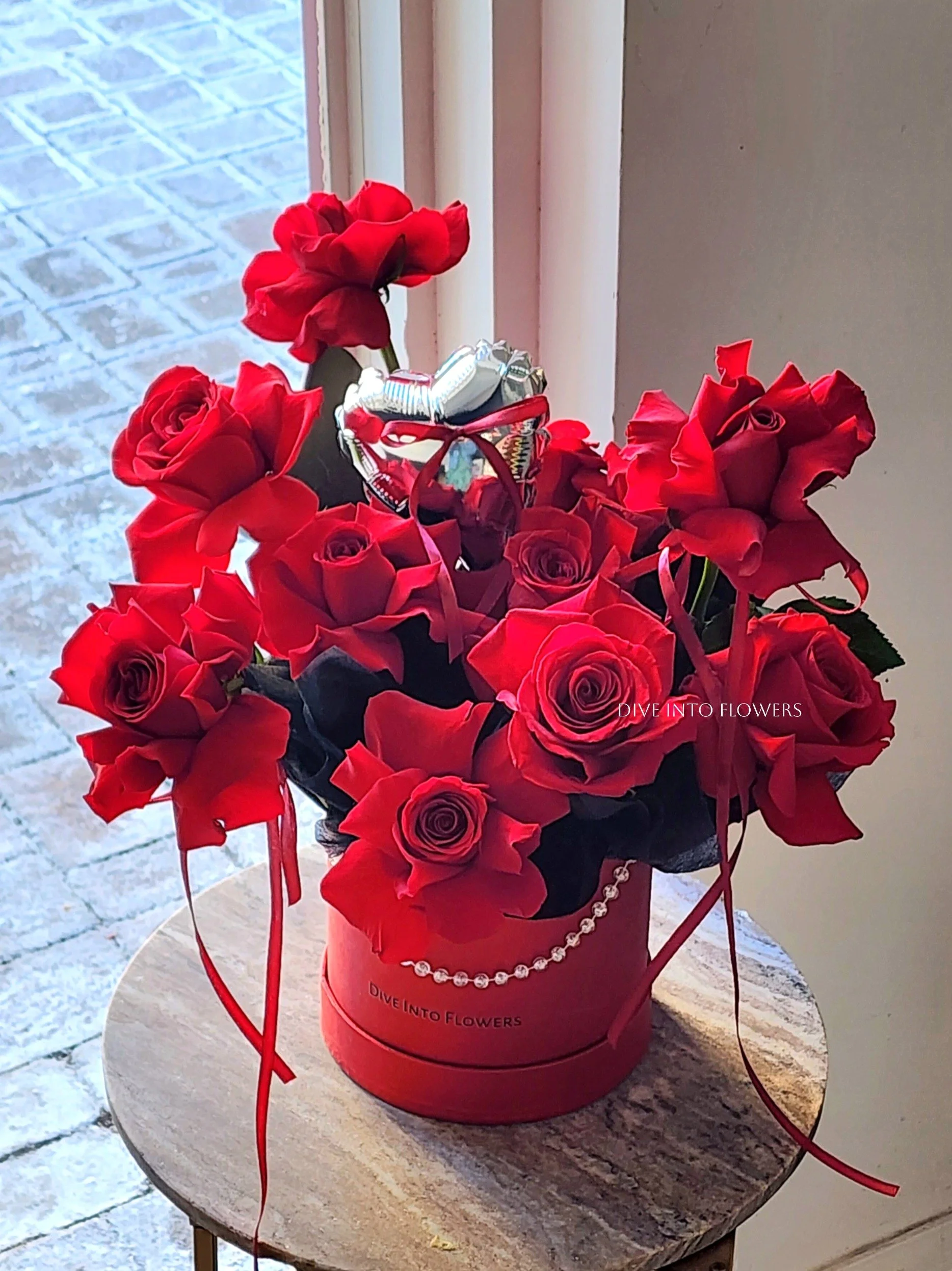 in love -valentine's day roses.JPG