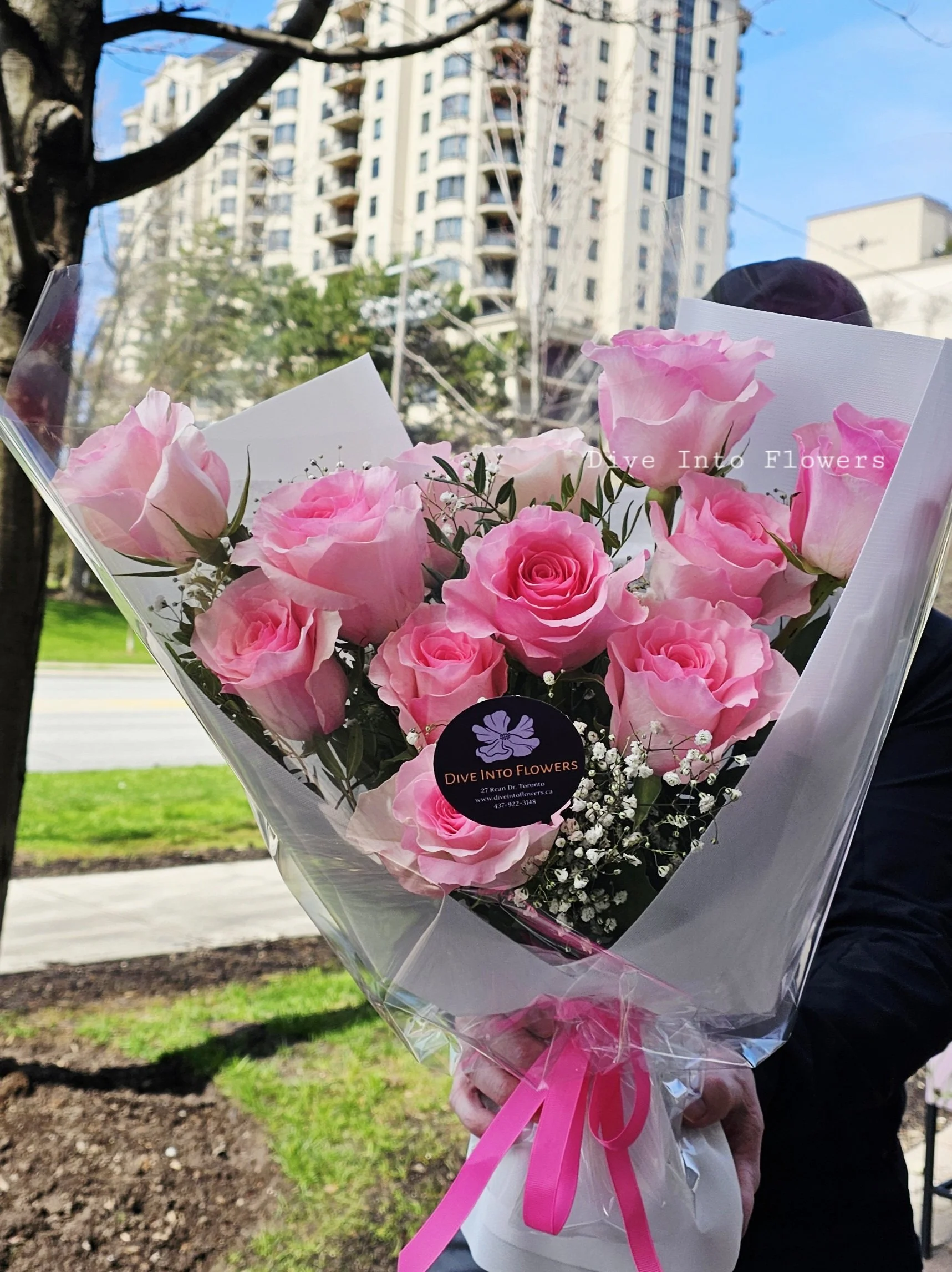 Pink rose bouquet_dive into flowers.jpg