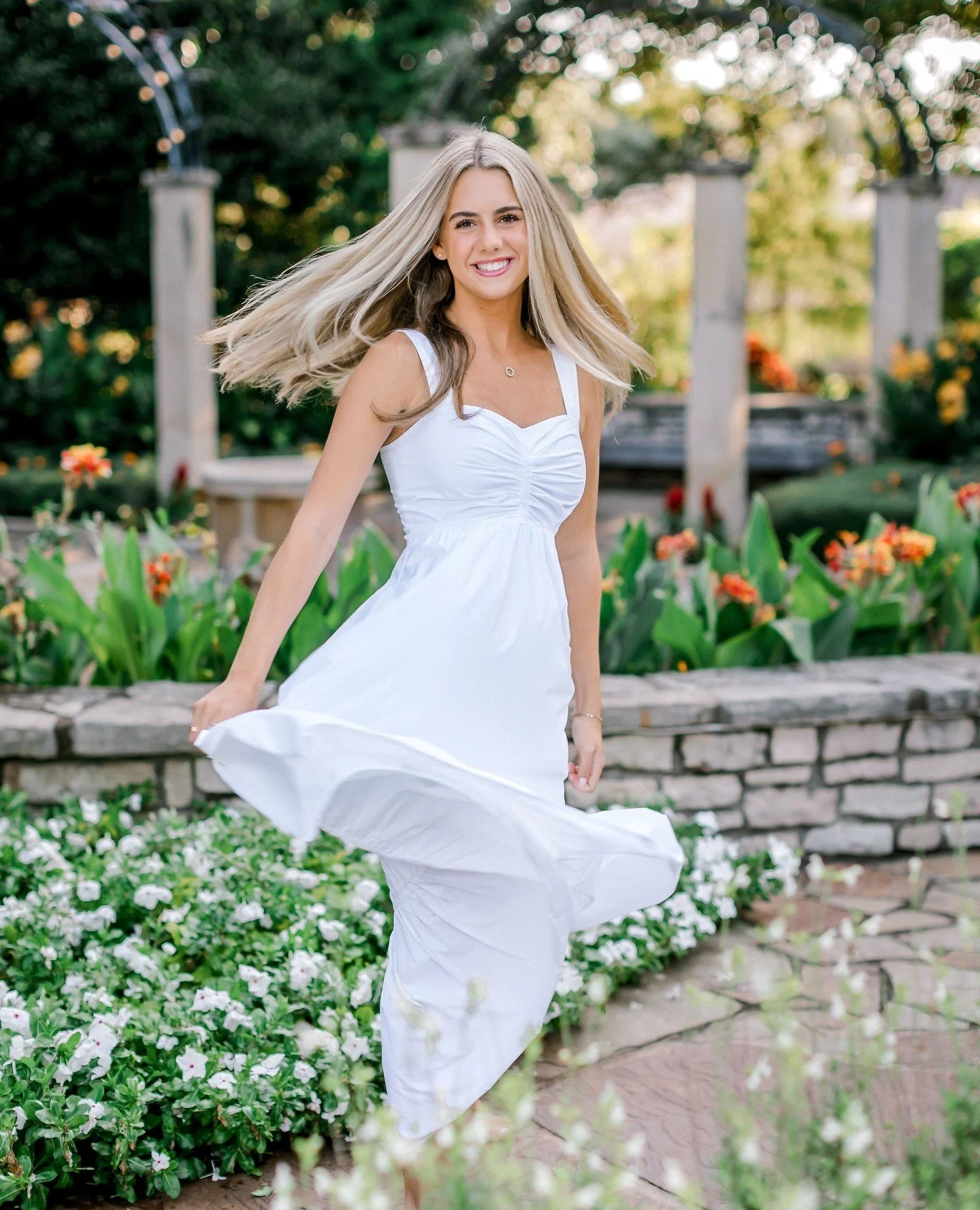 AUDREY |  This session was flawless and so dang much FUN.  She has the best spin you've ever seen, maybe because her hair is MAGIC.  It's enviable. (Super jealous of it actually). I absolutely love this senior.  Her Mom is a hoot and a half too, and 