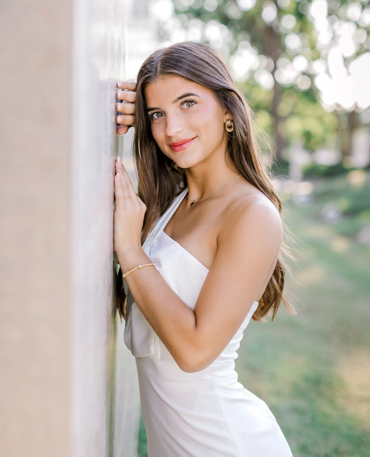 JANE | She is sunshine in a bubble.  Also, could she be more beautiful!?!?! What is it with these girls?  I mean, are yall taking pretty pills?  Aside from the obvious killer face card, she is truly a sweetheart.  So excited for your next journey at 