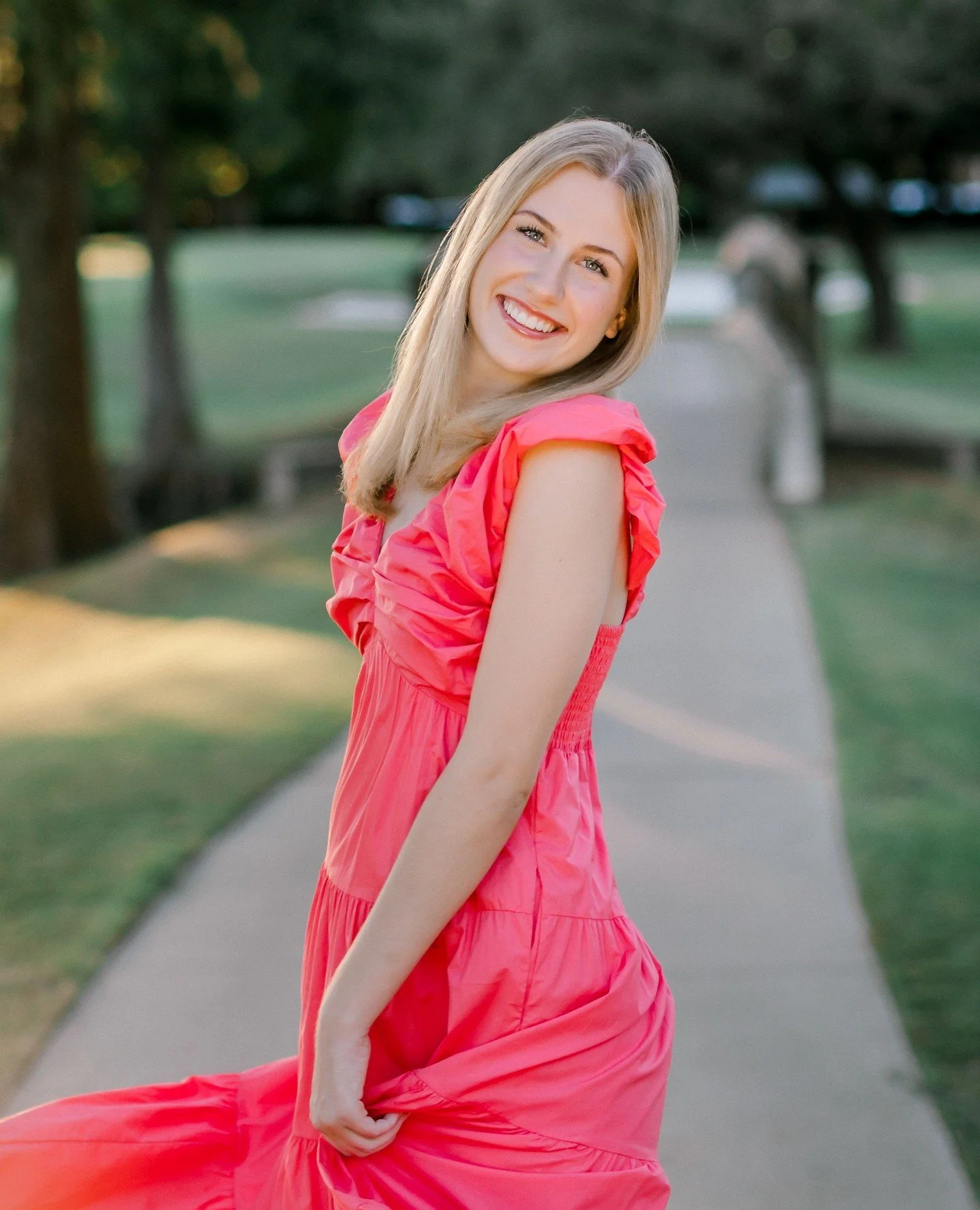 ISABELLE | Serene and gentle in spirit.  Mild mannered and good natured.  Isabelle is the sweetest.  I am so proud of you Isabelle and can't wait to see what you decide to do next!⁠
⁠
⁠
⁠
⁠
#FortWorthPhotographer #FortWorthSeniorPhotographer #shannon