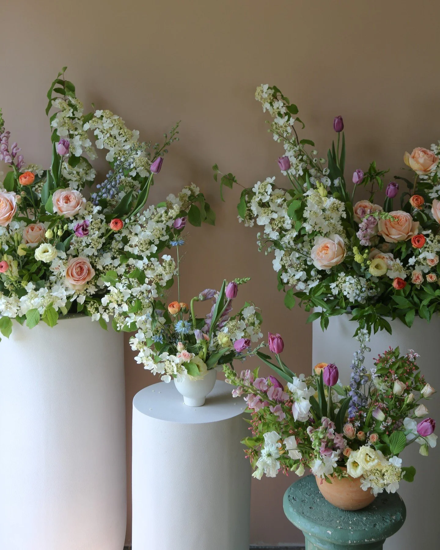 Our A La Carte&rsquo;s are popping off!  Check out our offerings on our website to learn more about it!  Providing approachable wedding florals for alternative couples without sacrificing design quality.
