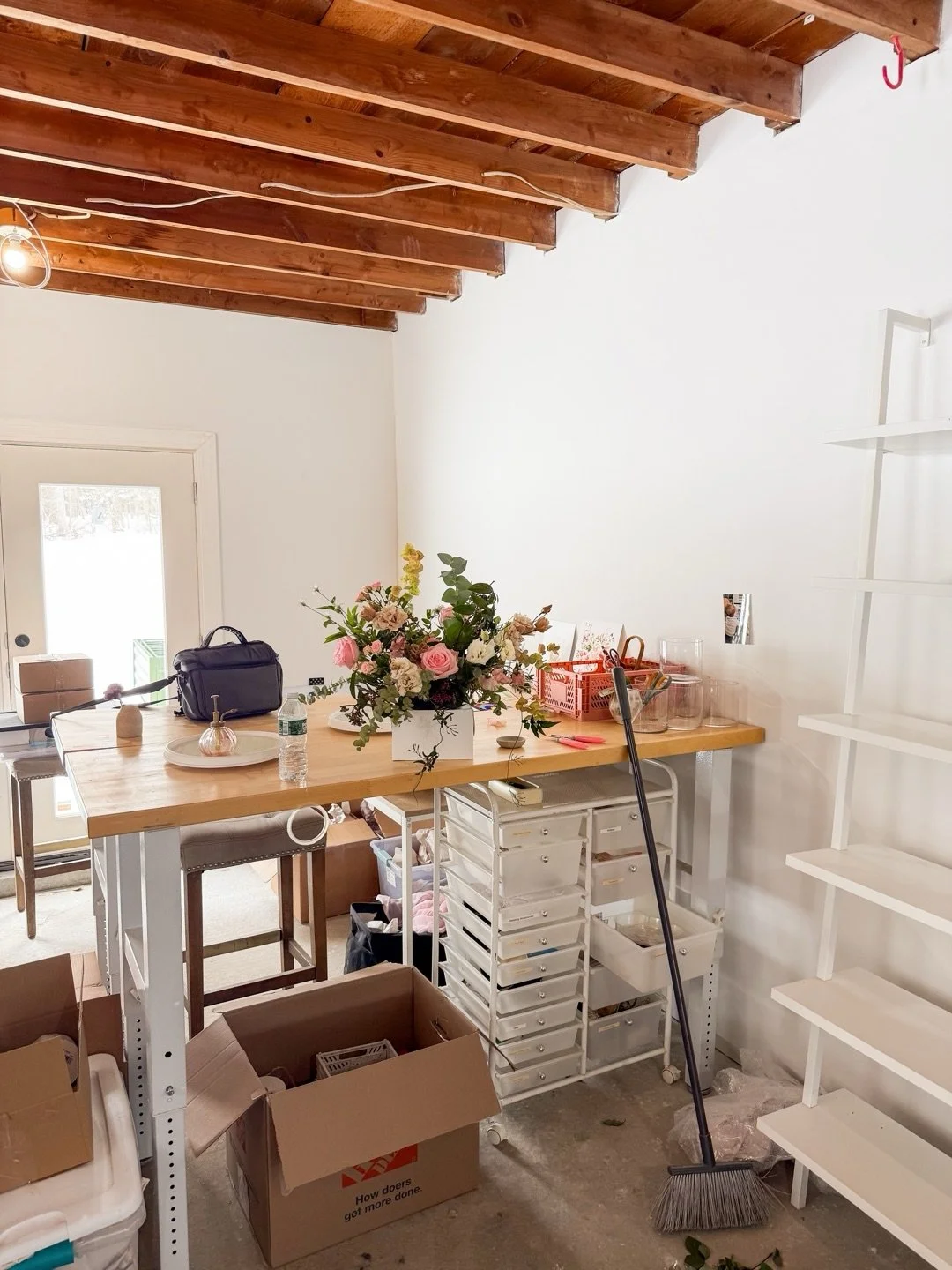 I am officially excited to get my studio back up &amp; running.  It was so great to hit our goal of getting the space done for Valentine&rsquo;s Day, let alone execute such a busy holiday.  It was honestly unexpected as I wasn&rsquo;t sure what to an