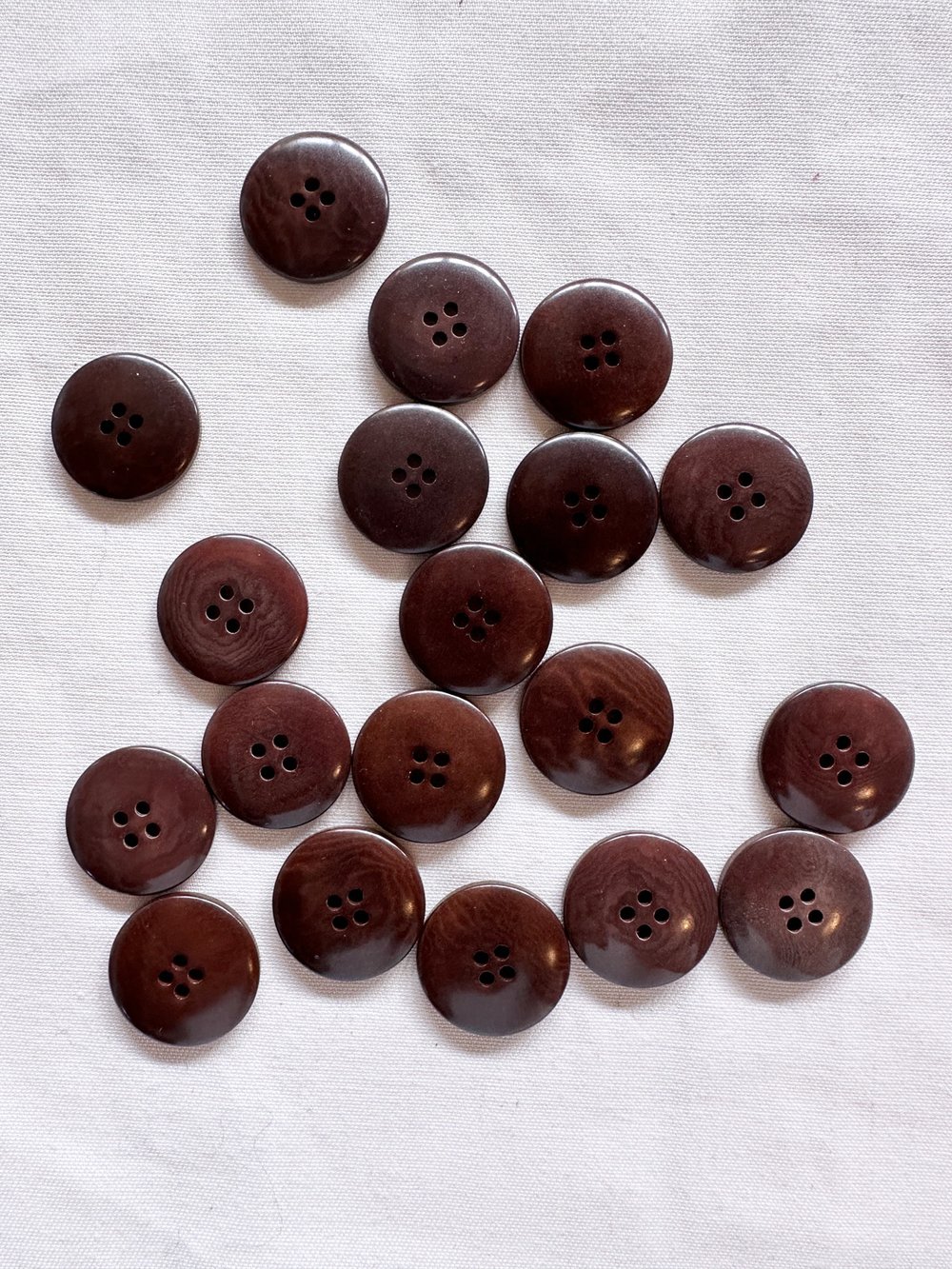 7/8 Warm Dark Brown Designer Buttons per dz — L'Etoffe Fabrics Online