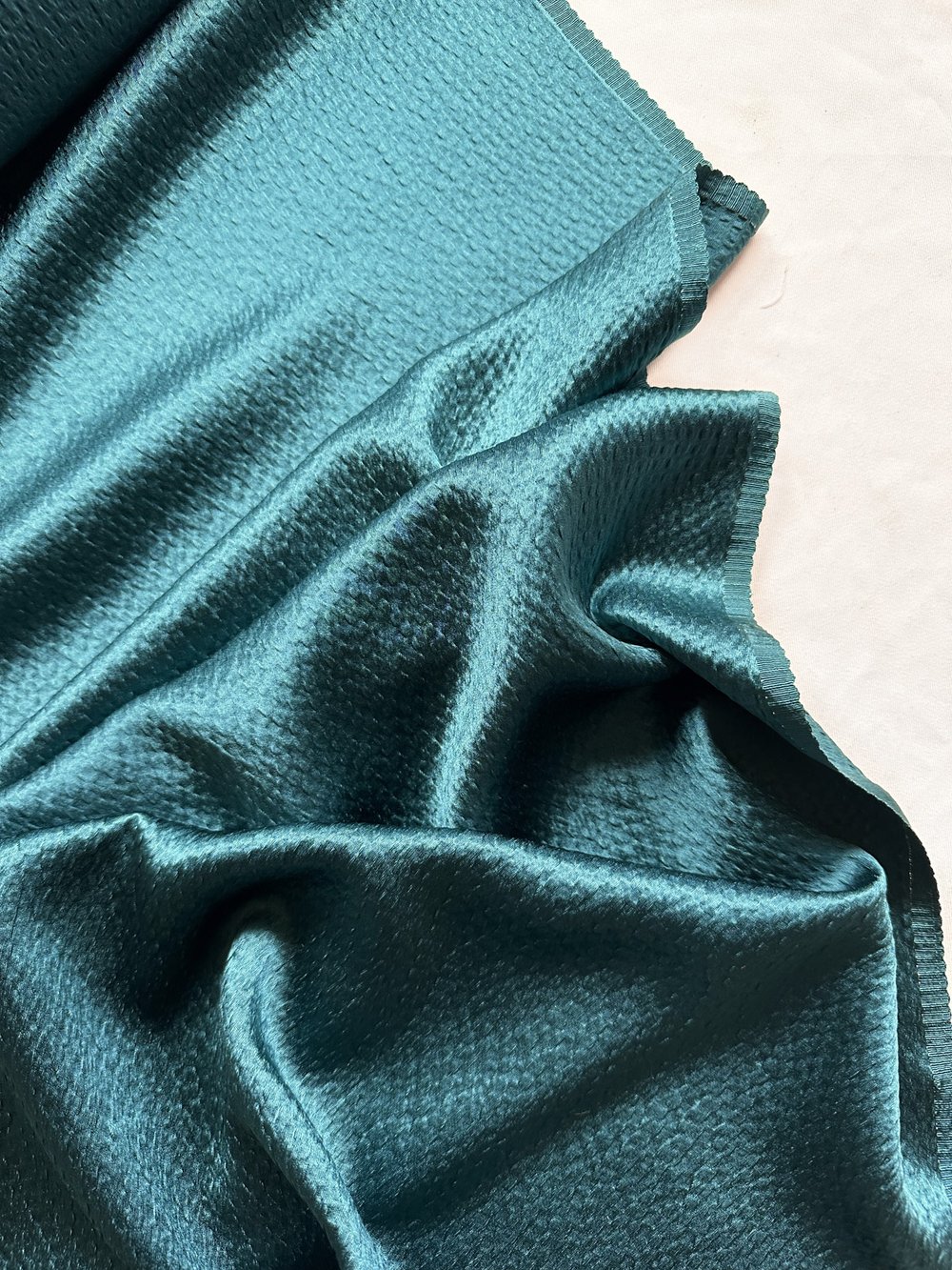 Sexy Teal Heavy Hammered Silk — L'Etoffe Fabrics Online