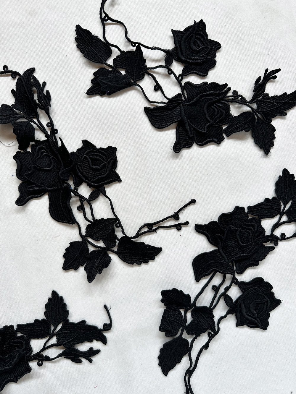 Exceptional 3-D Black Rose Guipure Lace Applique — L'Etoffe Fabrics Online