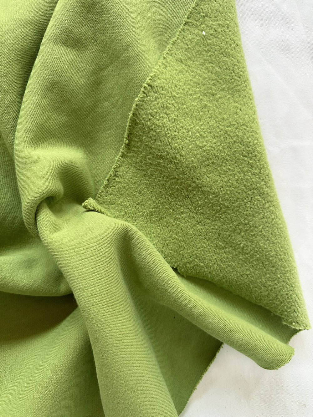 Per 1/2 Yard 27 Ounce Spring Green Cotton Fleece — L'Etoffe Fabrics Online