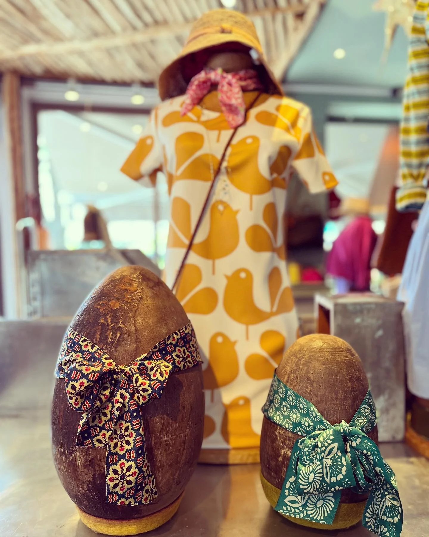 Joyeuses P&acirc;ques &agrave; tous 🐣🌸🐣

#grispomme #p&acirc;ques #oeufsdep&acirc;ques #normandie #honfleur #lesbellesvagabondes #levoyageenpanier