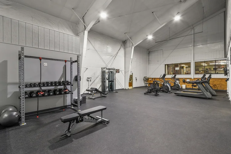 Carver Flats - kitchen