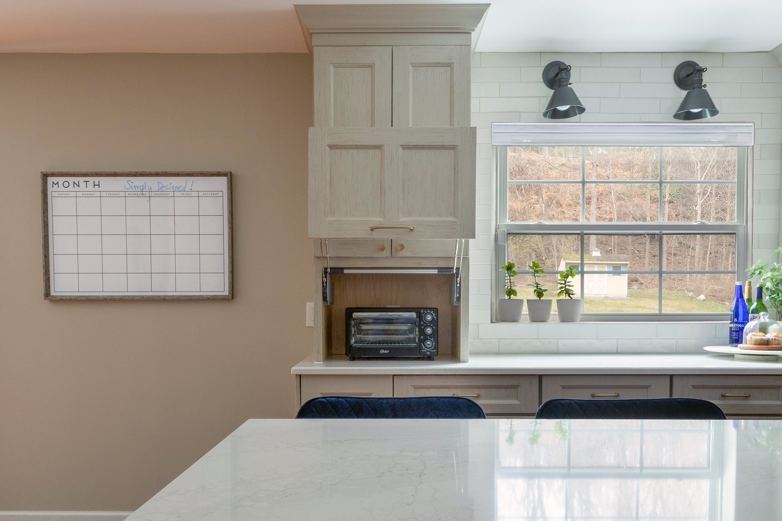 Small Appliance Storage 