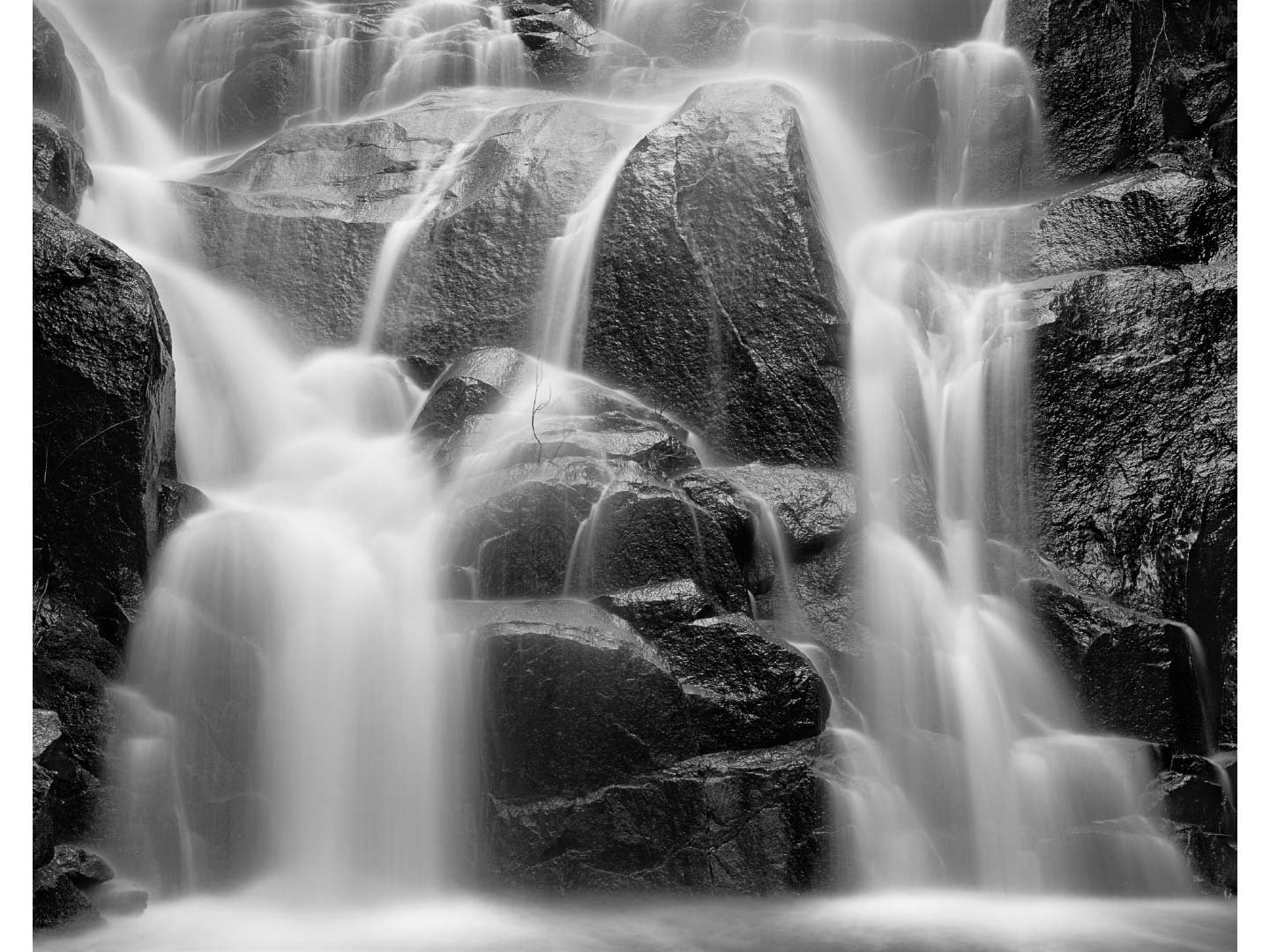 Store_Images_Wildcat_Falls_1984_©William_Neill.jpg