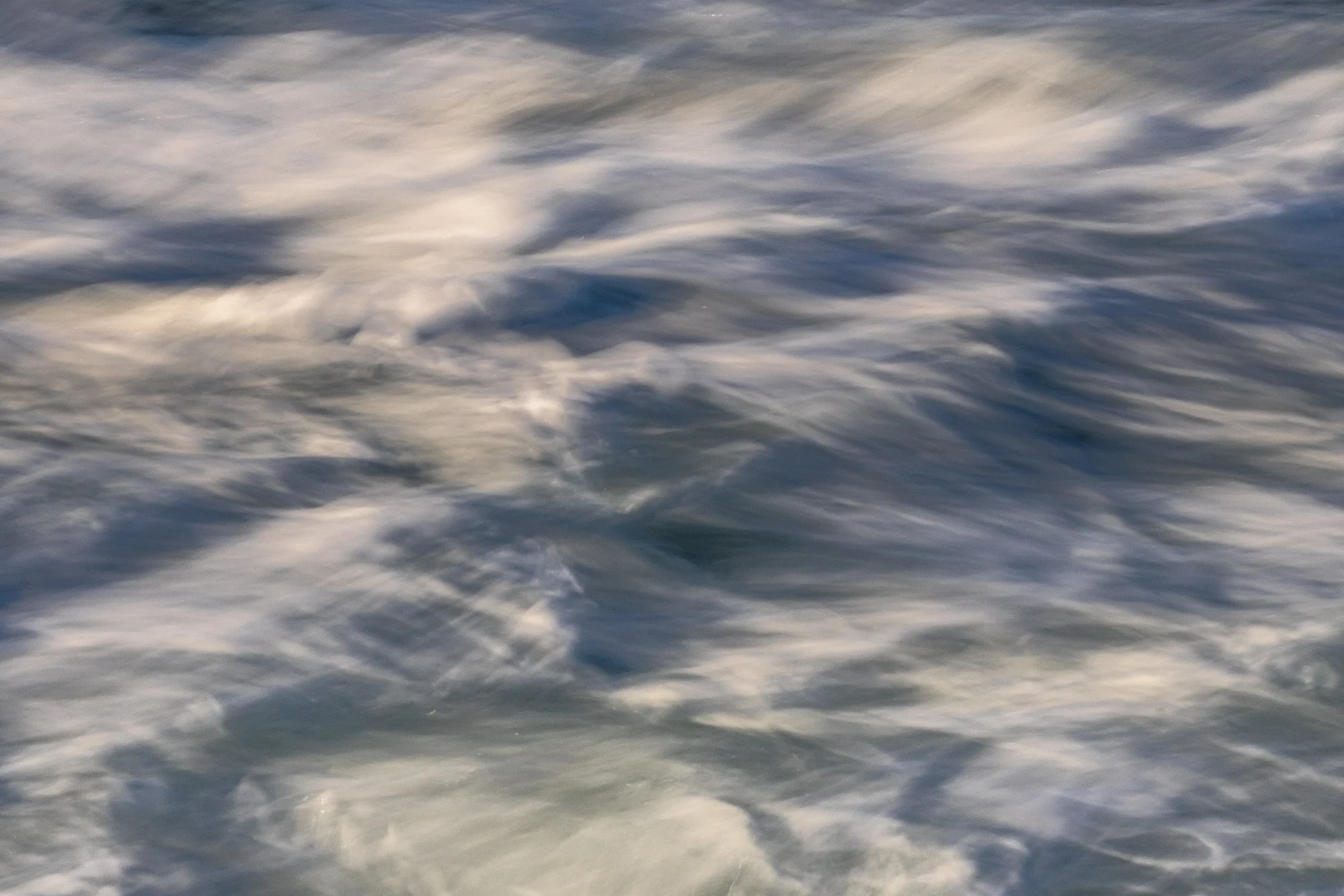 Sanaa Squalli — Turbulance