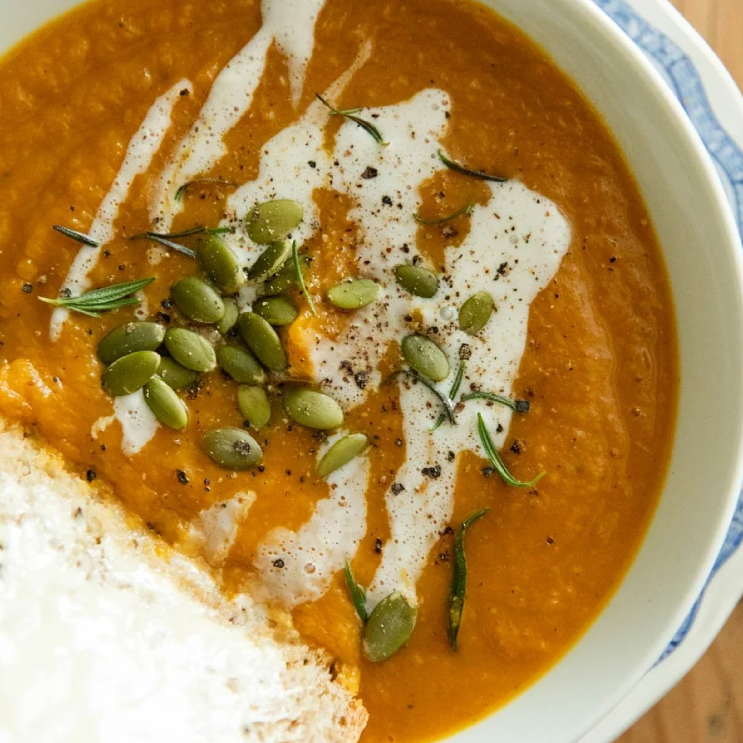 Healthy Holiday Recipe: Warm Spiced Apple &amp; Butternut Squash Soup