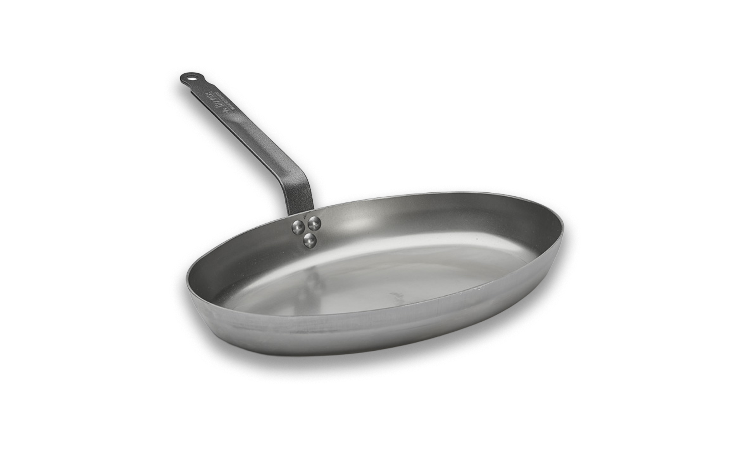 de Buyer ovale Fischpfanne 36 cm aus Carbone Plus Stahl. Ideal für ganze Fische und gleichmäßiges Anbraten. Induktion geeignet, Made in France.2.png