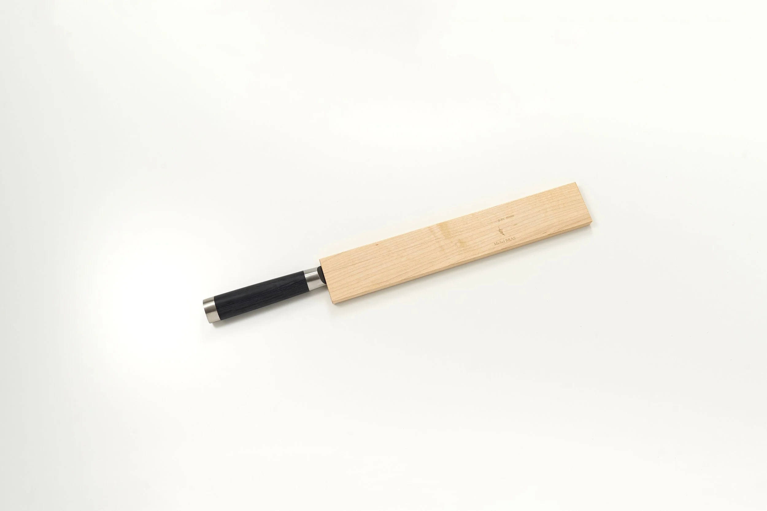 BK-0017_with wooden sheath_02.jpg