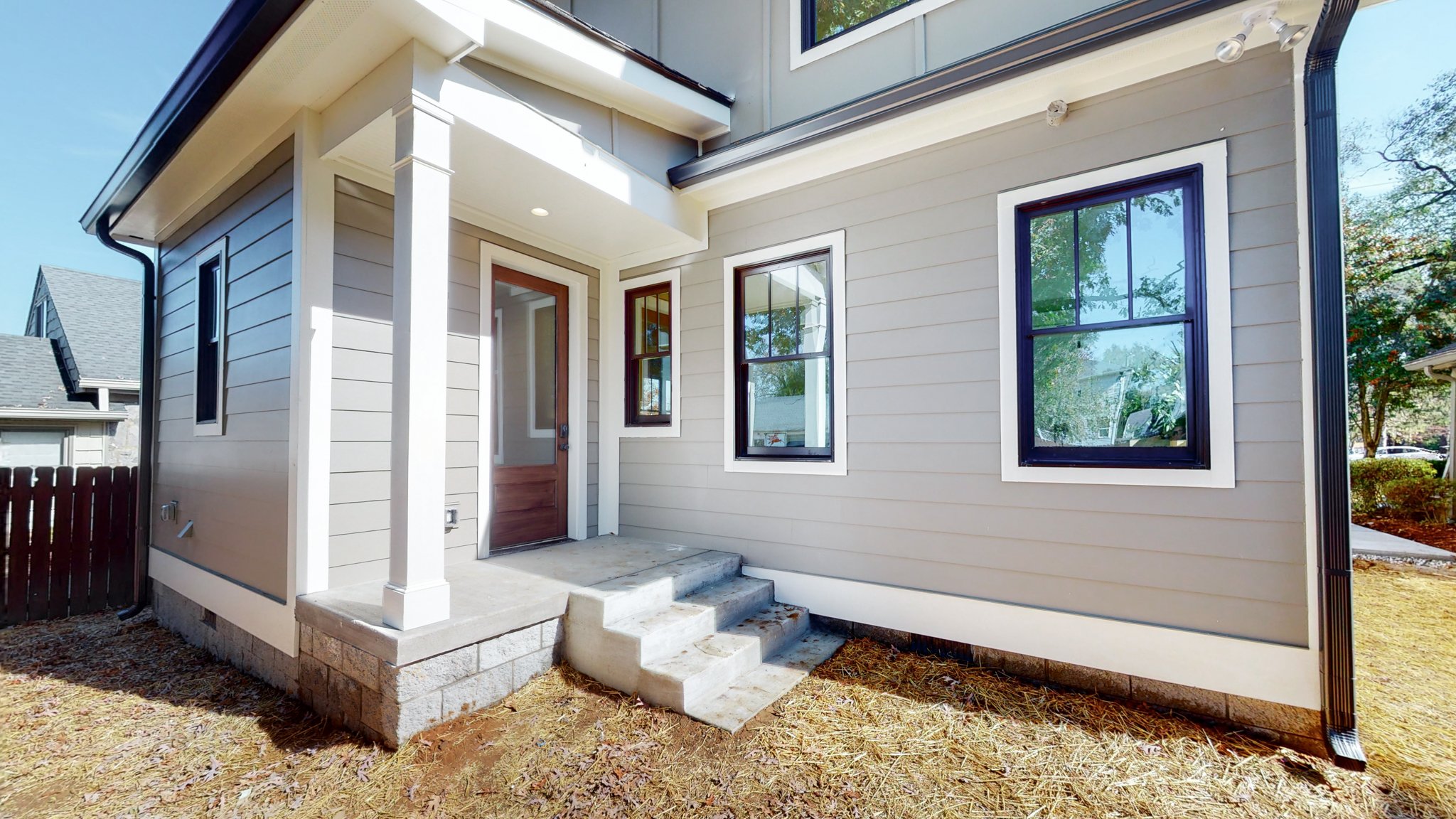 1506 Unit B Rosebank Ave Nashville TN 37206-43.jpg