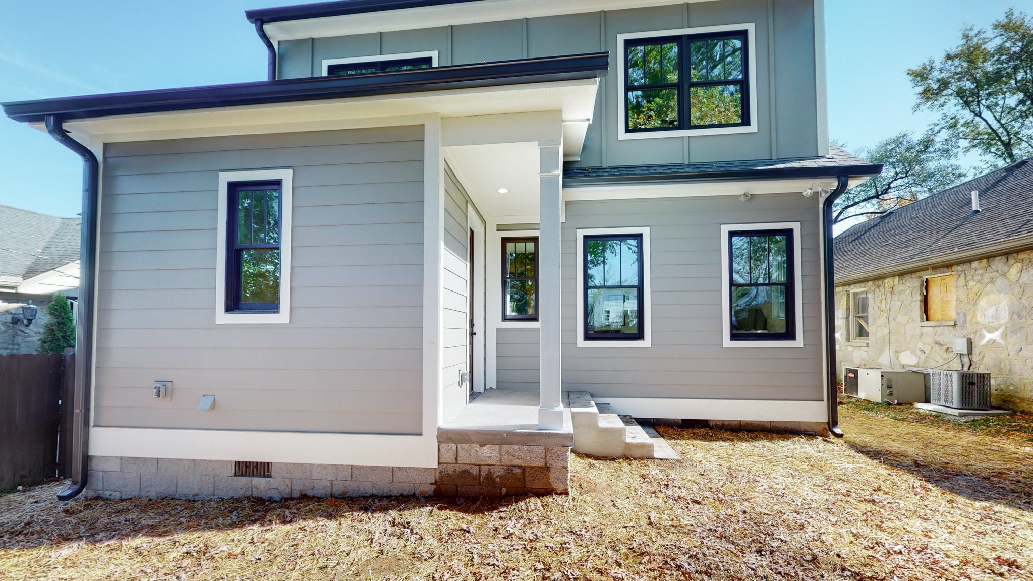1506 Unit B Rosebank Ave Nashville TN 37206-47.jpg
