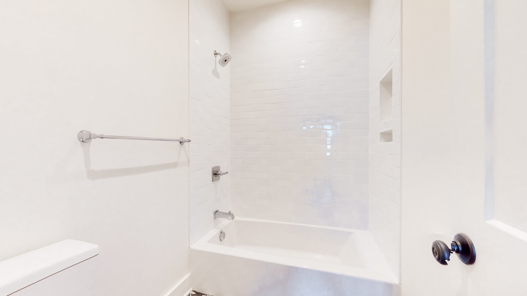 1506 Unit B Rosebank Ave Nashville TN 37206-28.jpg