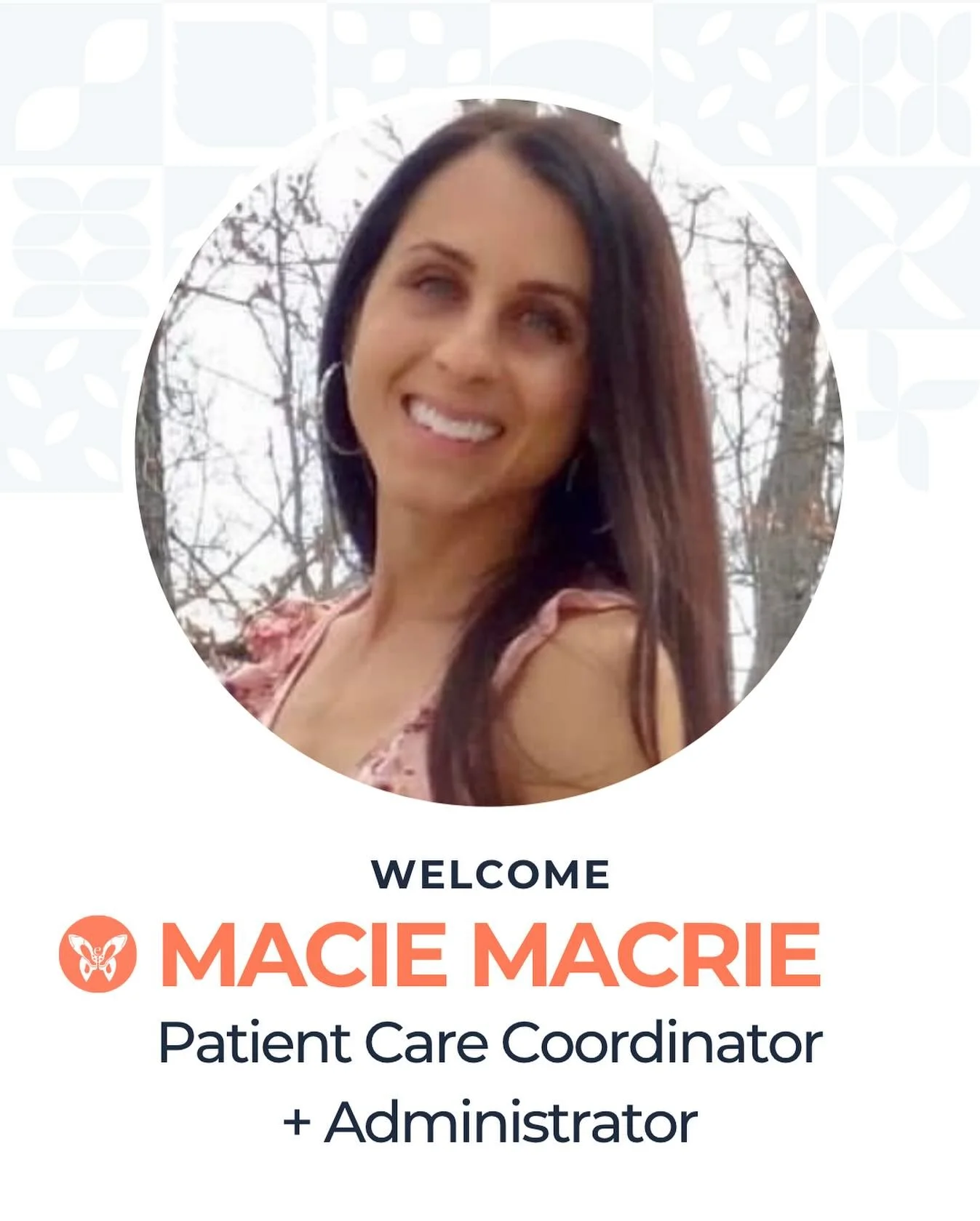 Welcome Macie to the Essentials Pelvic PT team! 
.
Macie is a south Jersey local 🤗 and mom of 2.
.
She is a former teacher and runs her family&rsquo;s blueberry farm in the summer.
.
Macie is the new Patient Care Coordinator and Administrator for Es