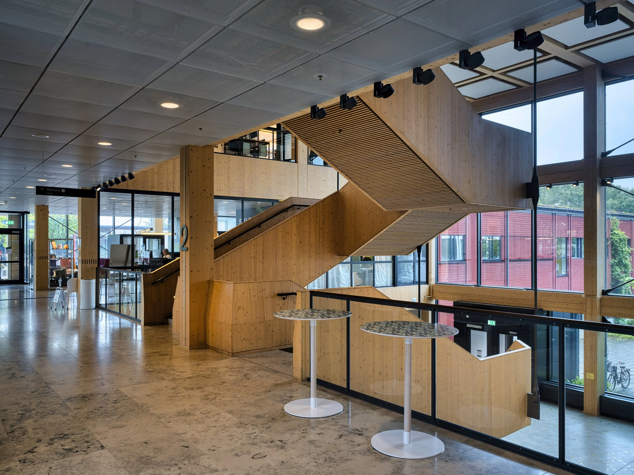 B0047682 Preview.jpg