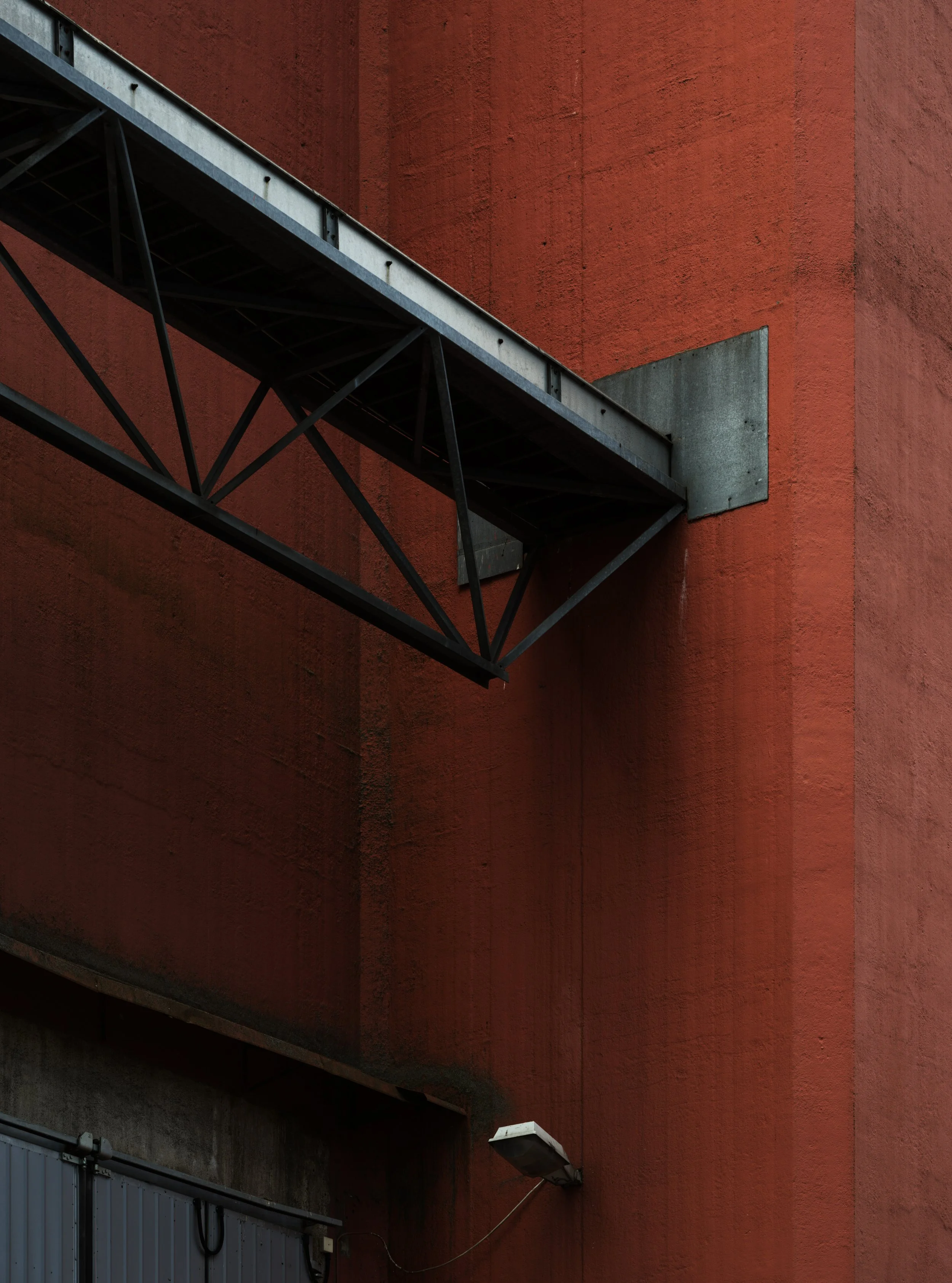 B0010219 Wall Bridge Lamp Door