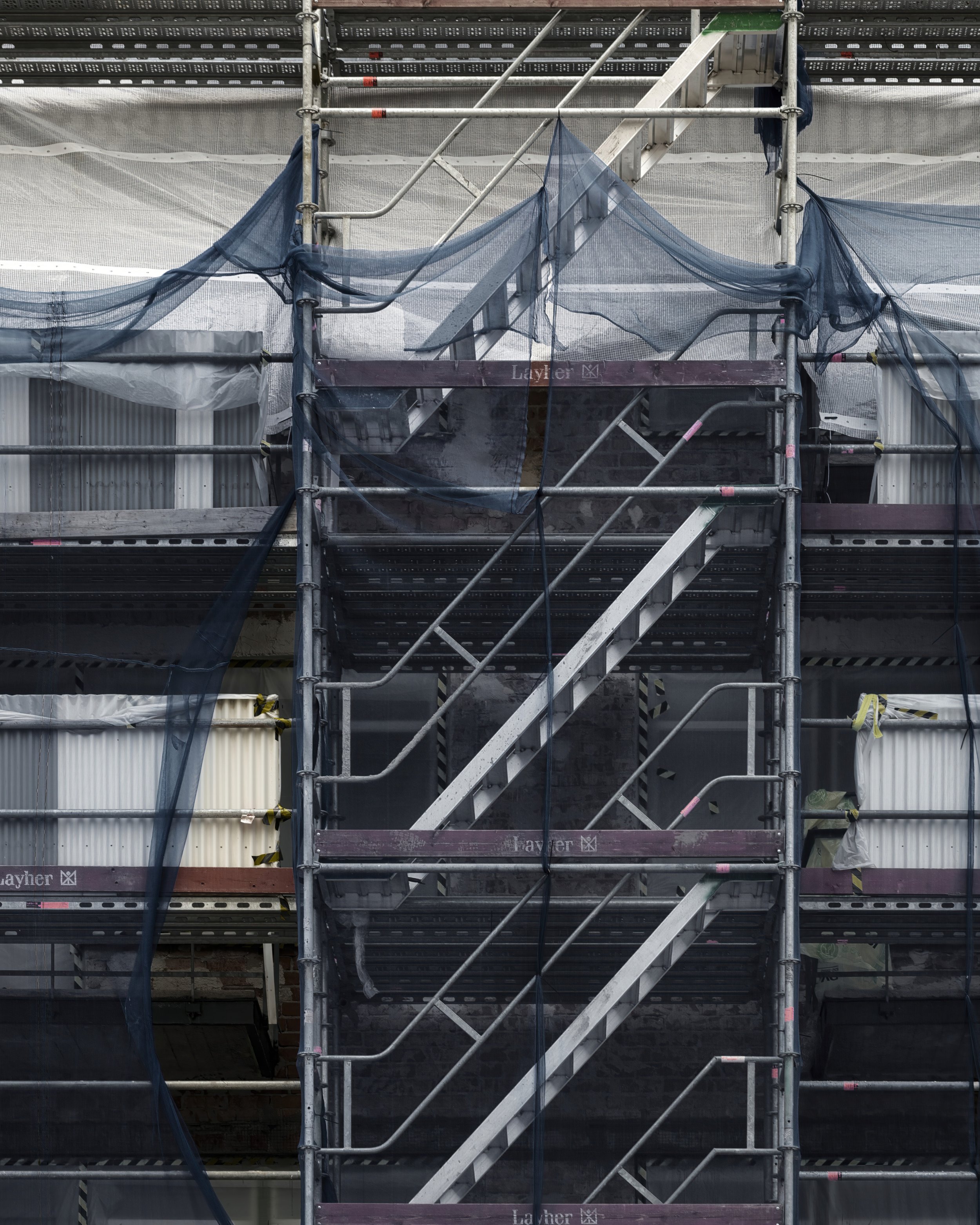 B0039221 Scaffolding Sheet  F04