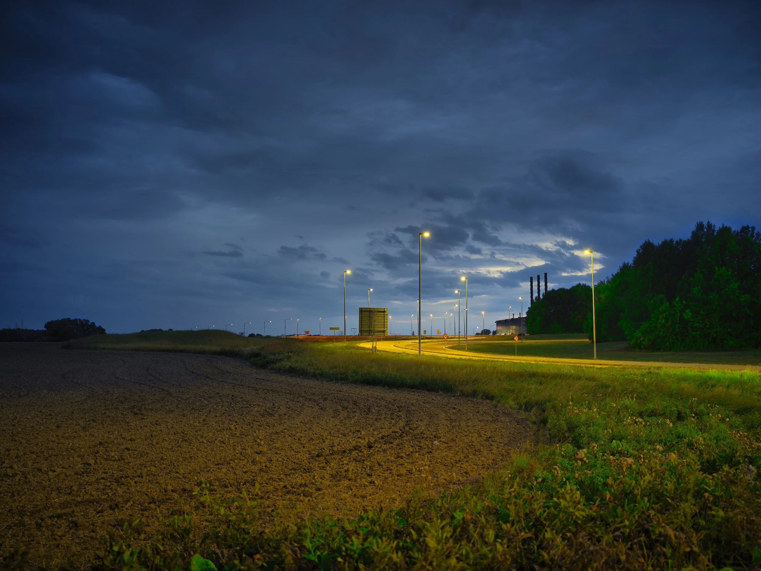 B0030133 Field Power Plant Traffic Lights