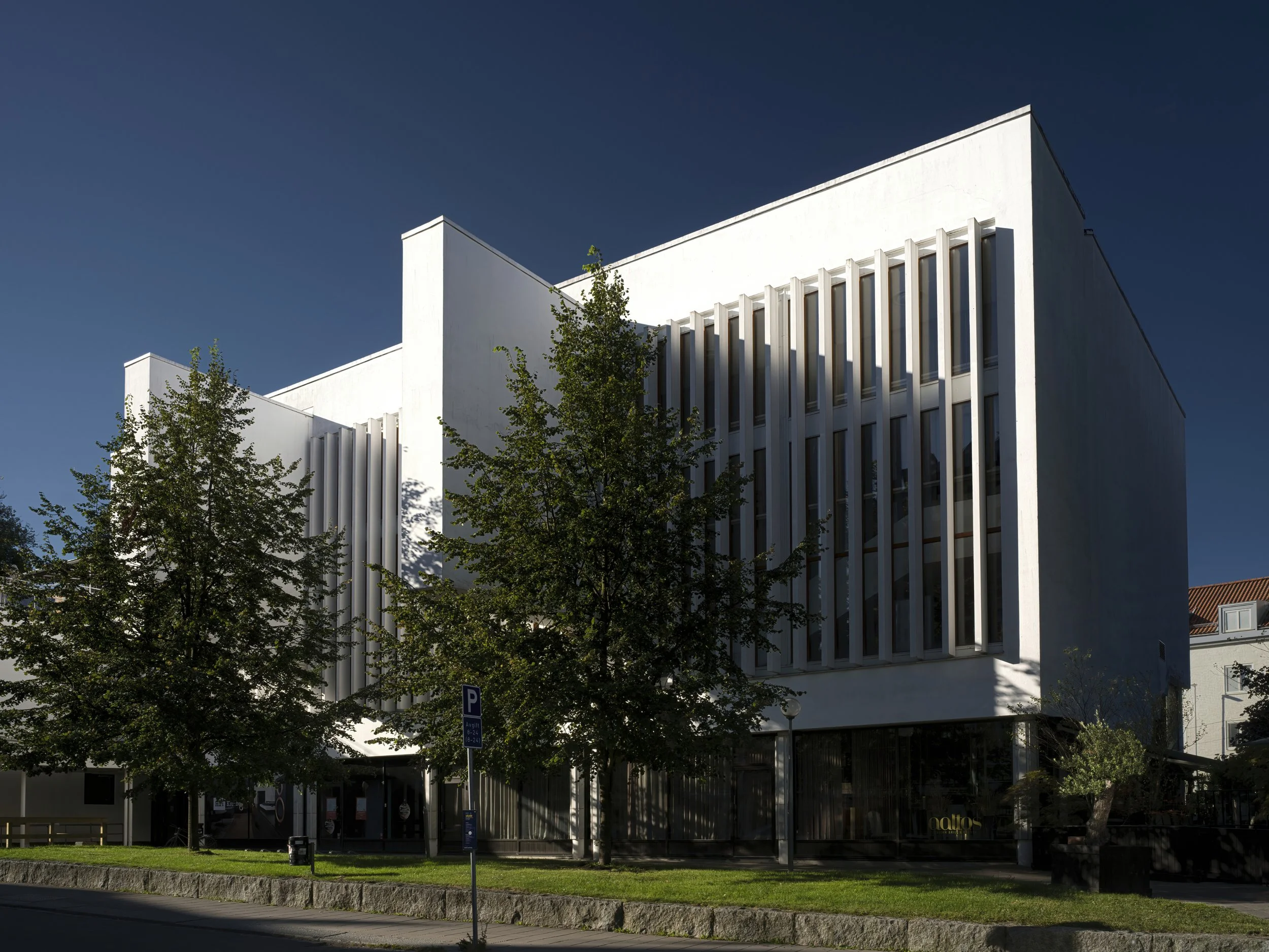 B0045933 Preview.jpg