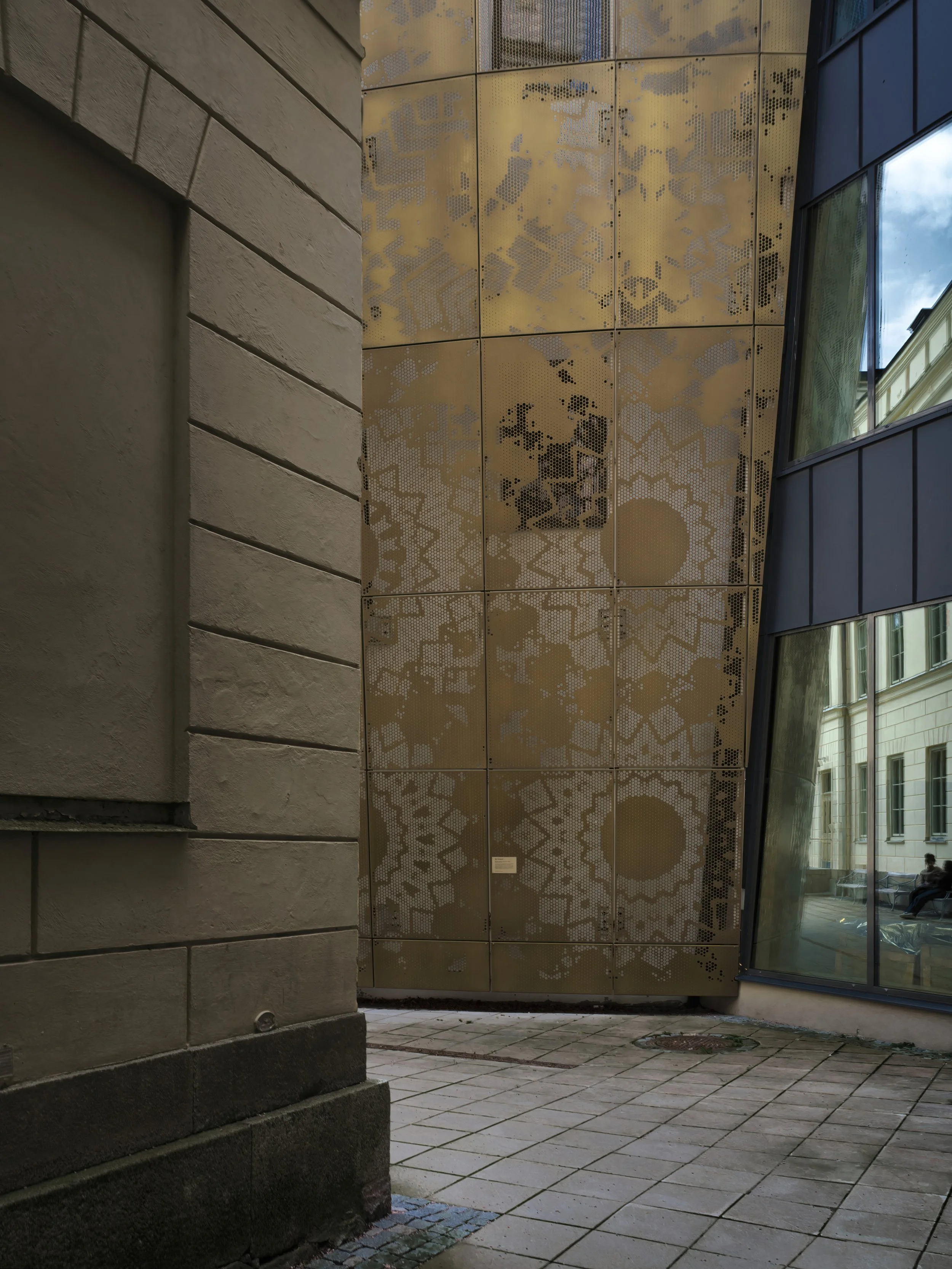 B0044624_2 Preview.jpg