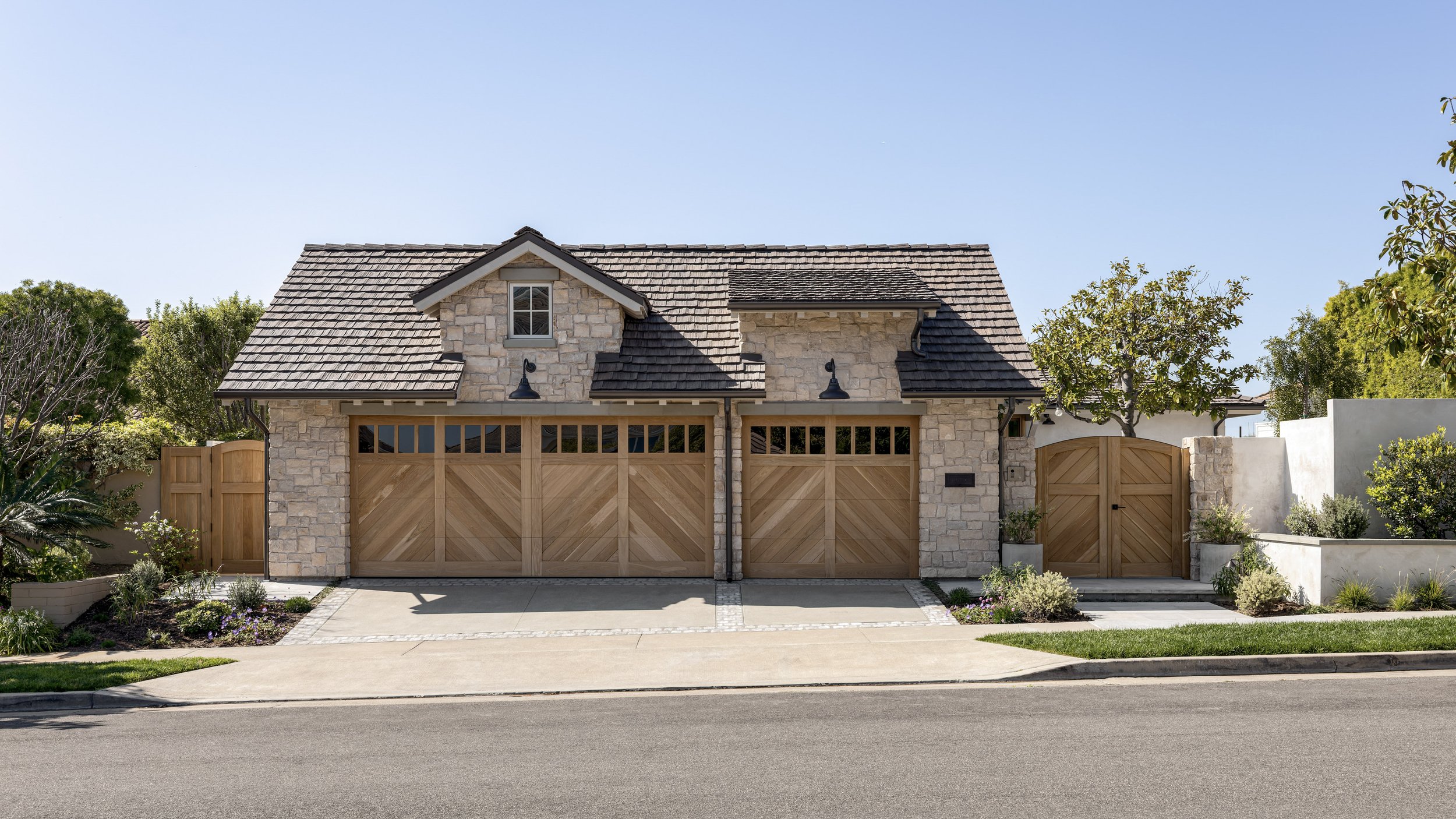 MESA_HarborViewHillsSouth-CDM-Facade.jpg