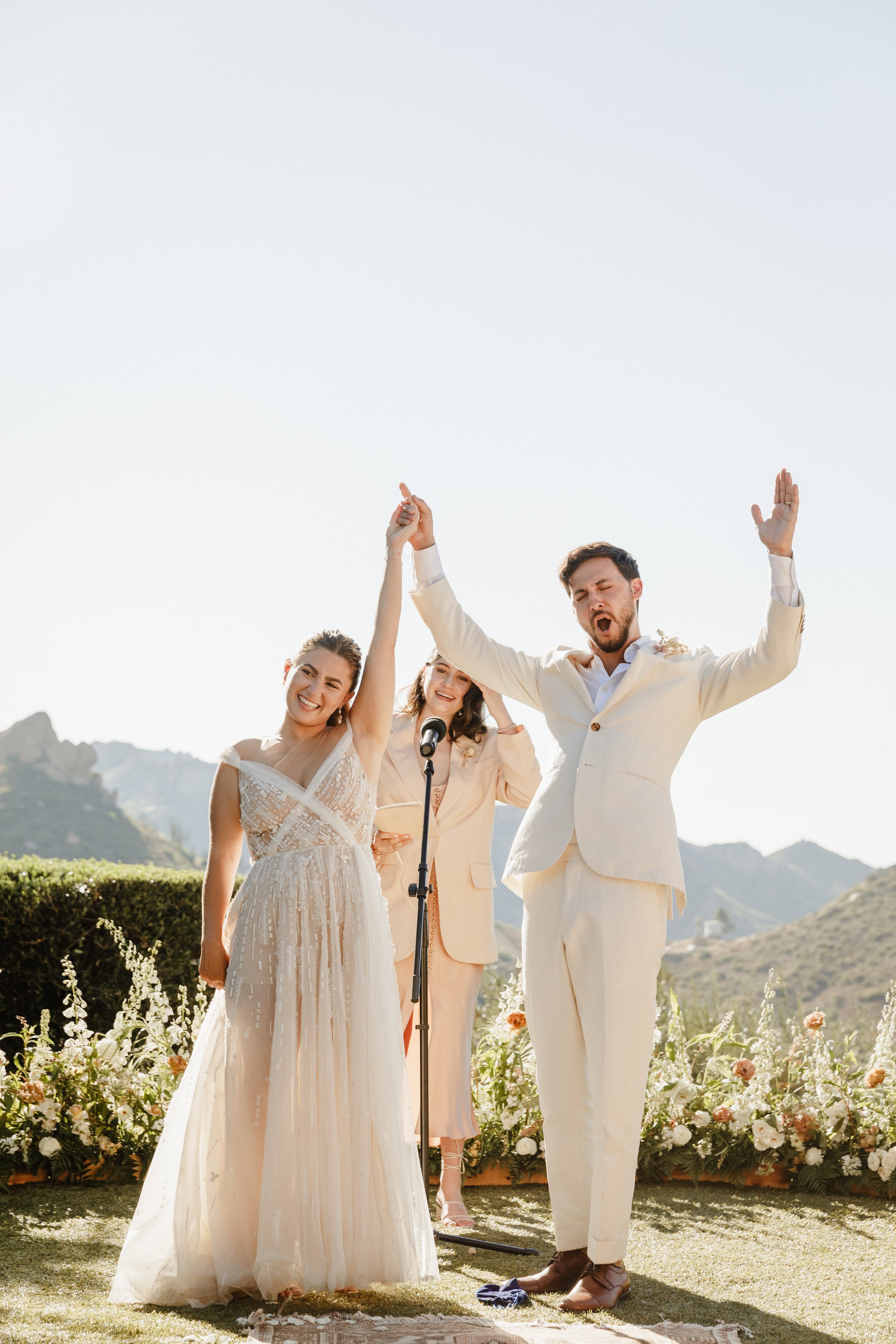Rustic minimalism meets majestic Mountain Views at Cielo Farms | Malibu, California