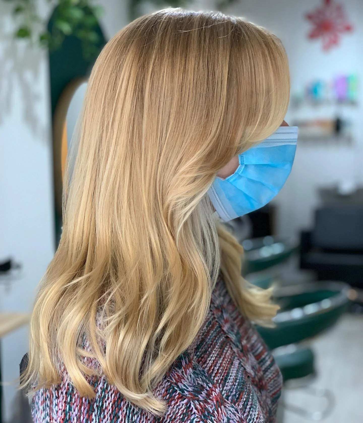 Summer vibes on Nicole 🌞 
Full head balayage on natural level 7 hair. 🖌