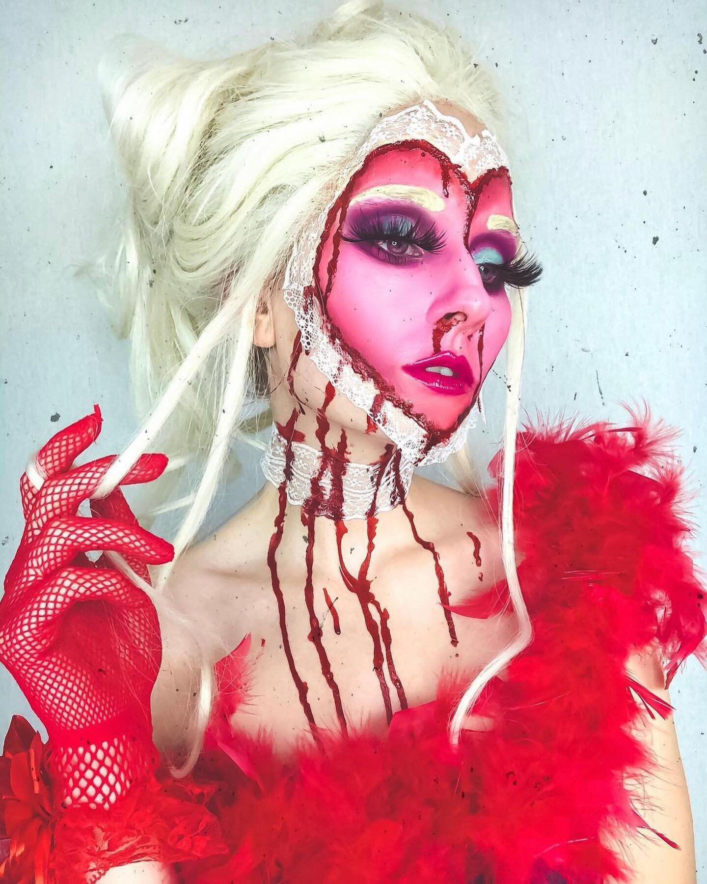 Happy Valentine&rsquo;s Day or not ❤️💔
.
Swipe for a message from my 👹 daughter. 
___________________________________________
💔 𝘗𝘳𝘰𝘥𝘶𝘤𝘵𝘴 ❤️
∵
⇝ @makeupamurder burner phone palette and lashes
⇝ @mehronmakeup blud 
⇝ @urbandecaycosmetics all