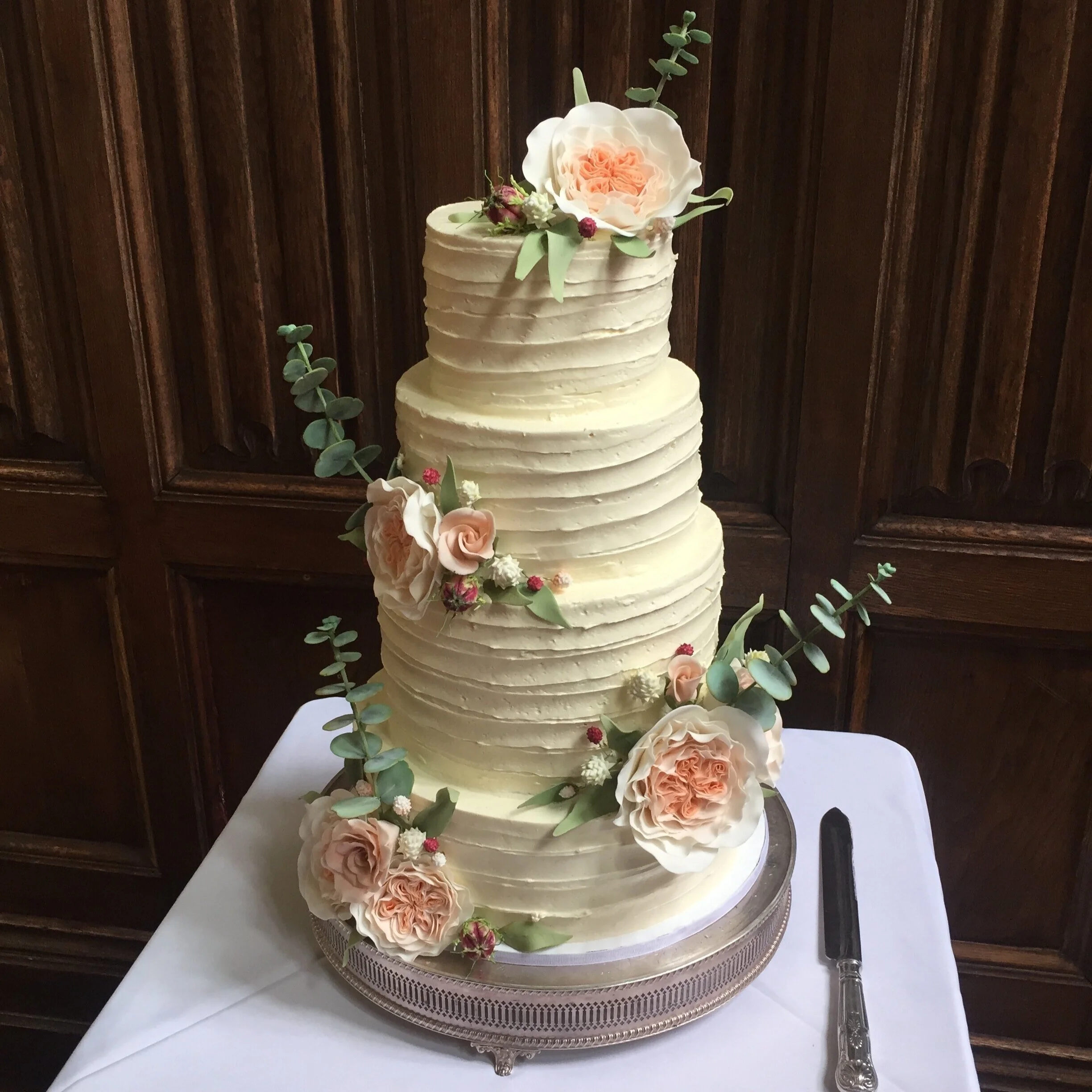 Textured Buttercream and Sugar Flowers