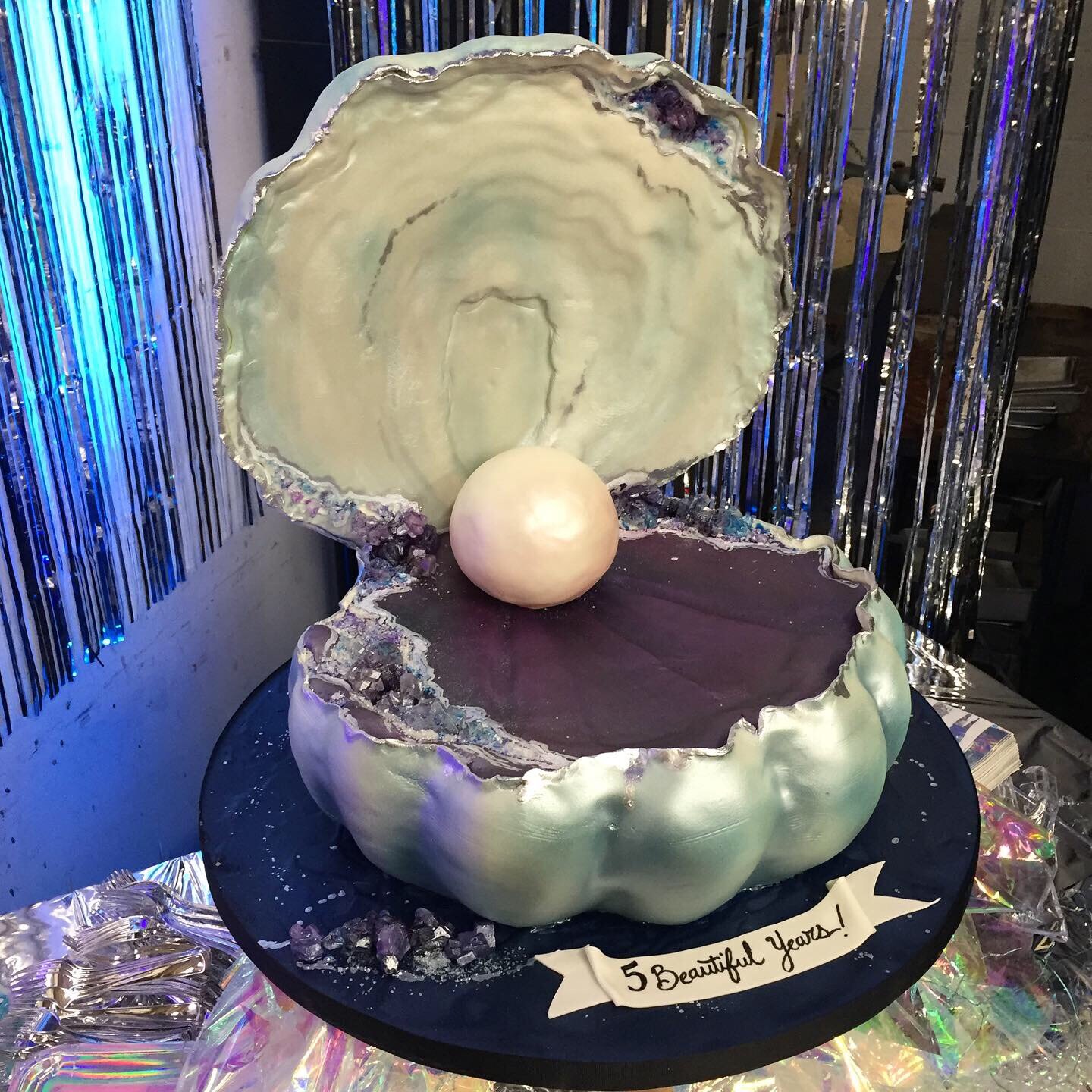 Fantasy Oyster Cake